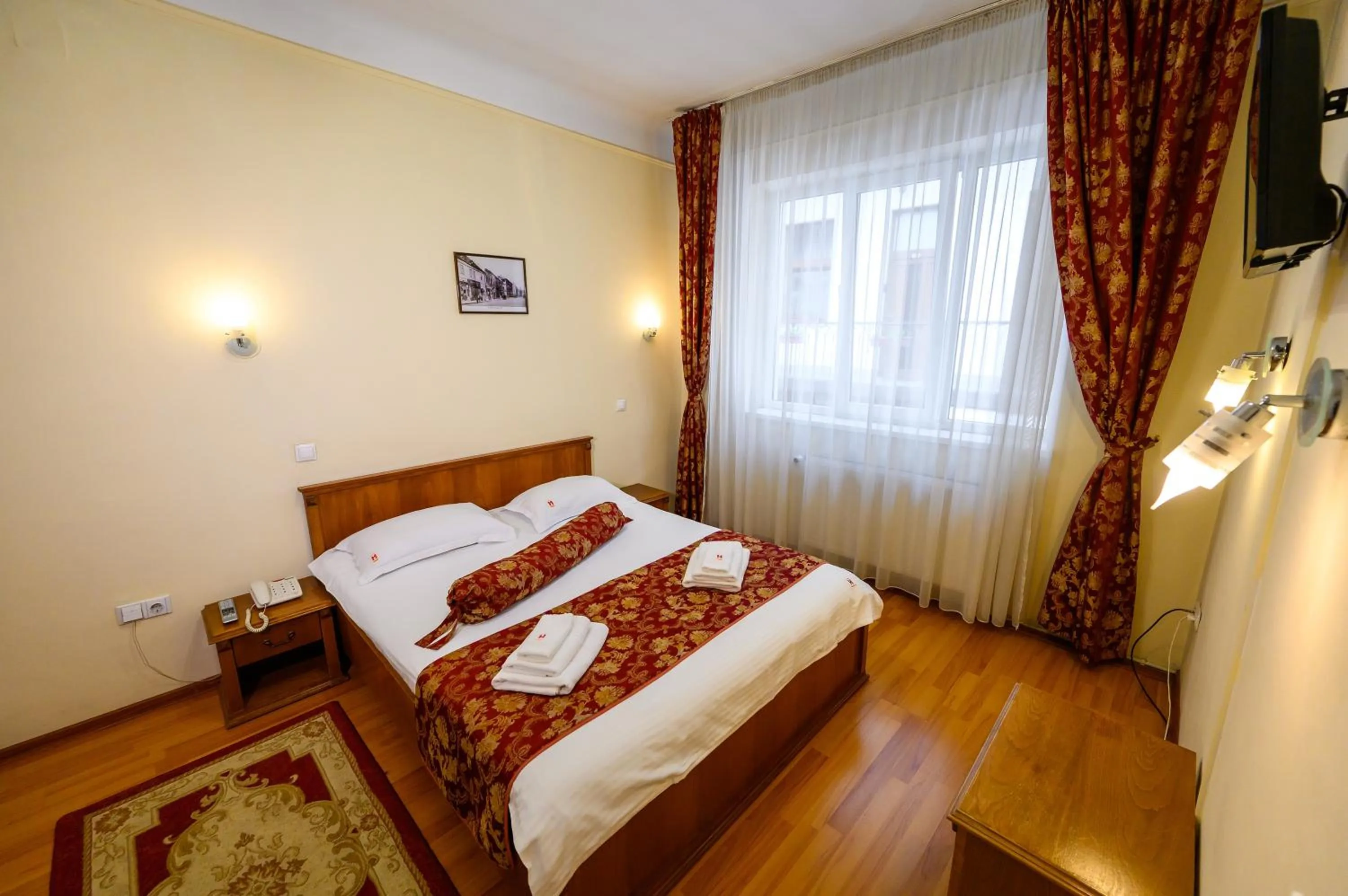 Bed in Hotel Transilvania