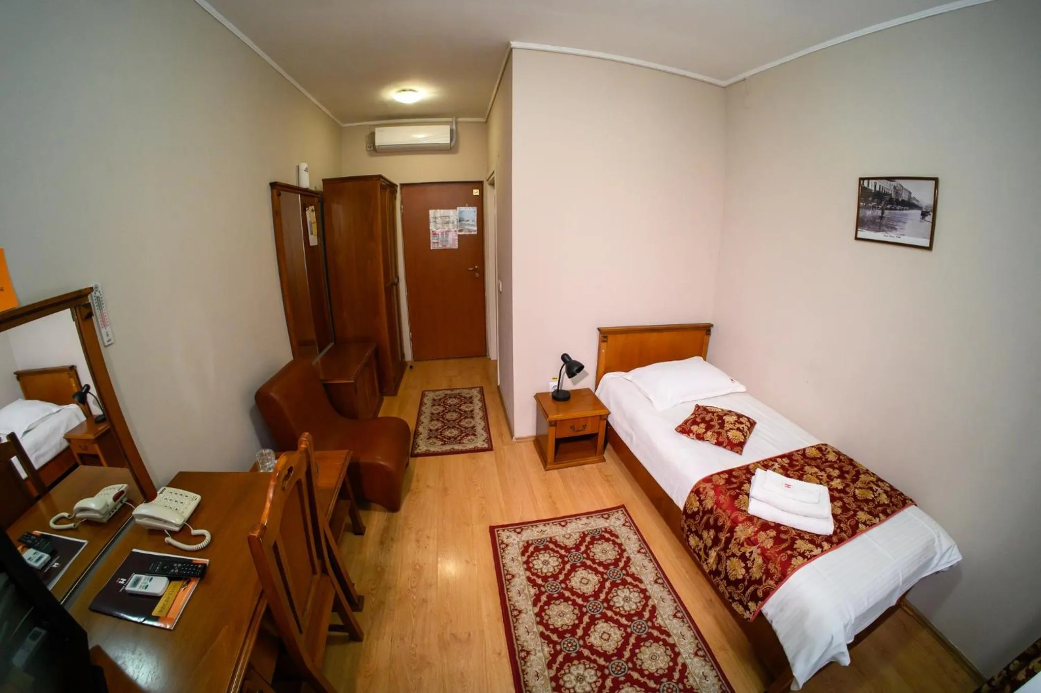 Bed in Hotel Transilvania