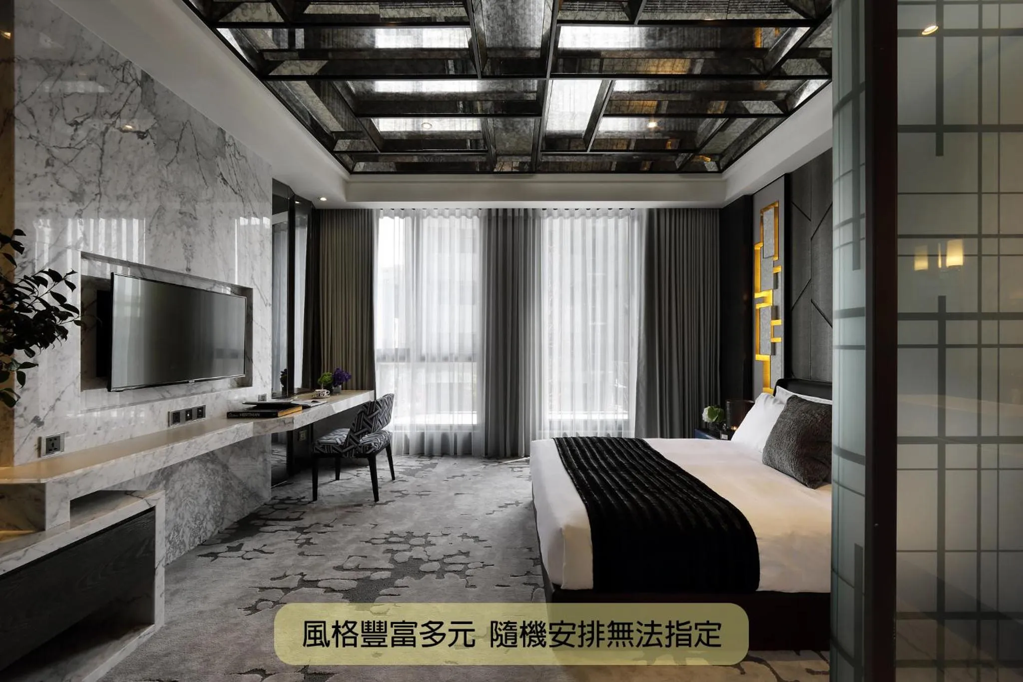 Photo of the whole room in Boda Hotel