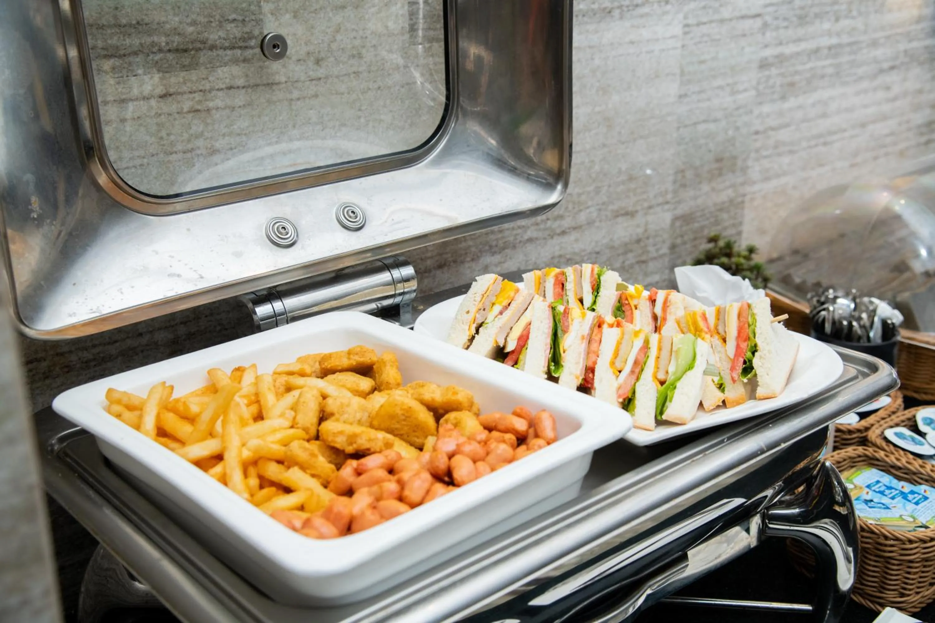 Breakfast in Boda Hotel