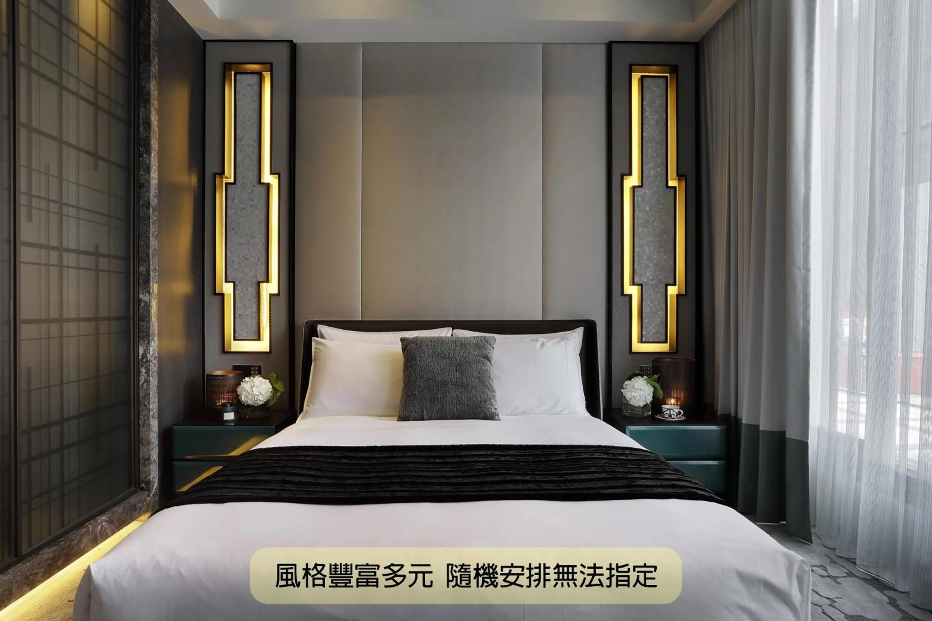 Photo of the whole room, Bed in Boda Hotel