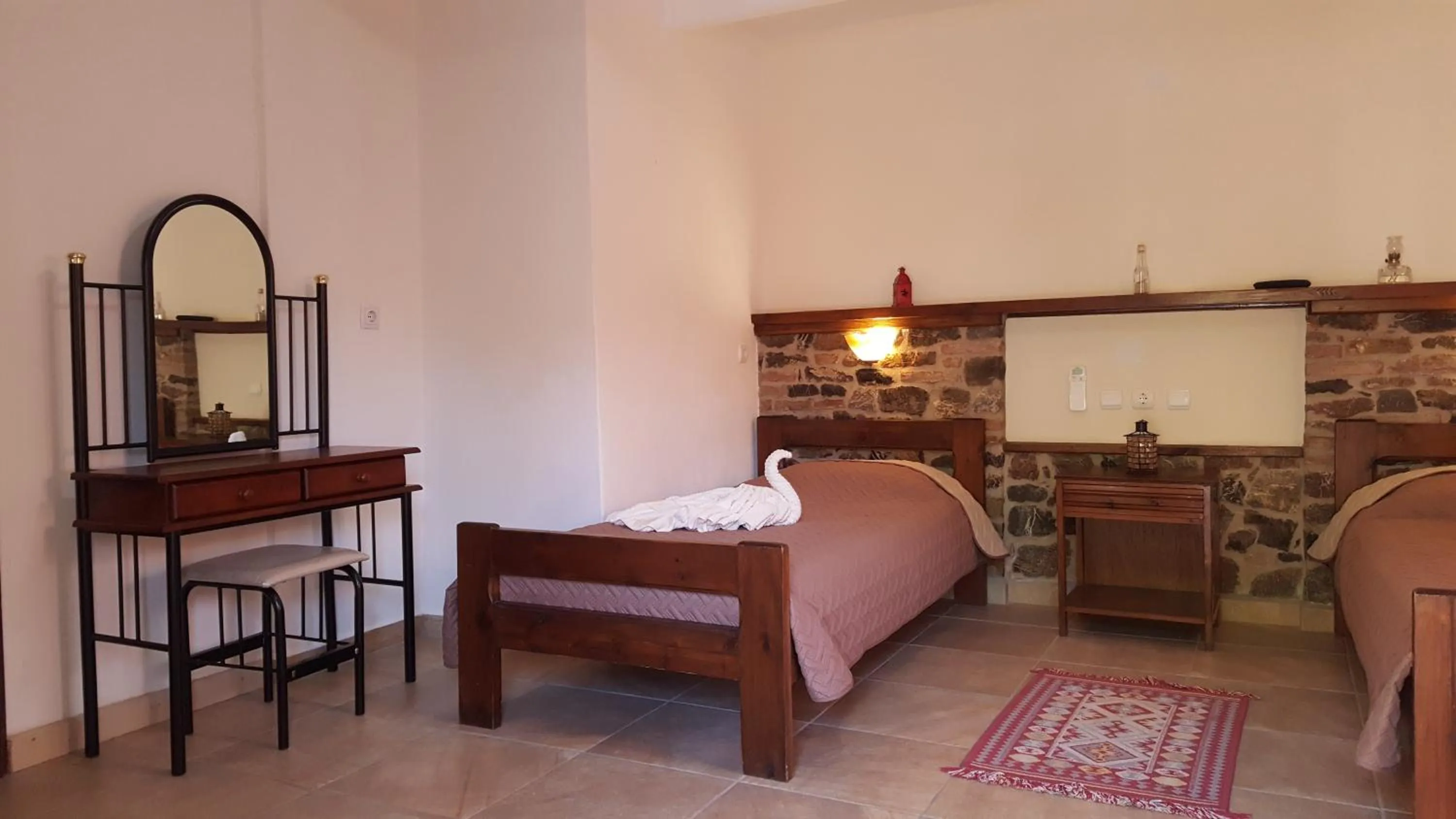 Photo of the whole room, Bed in Agroktima