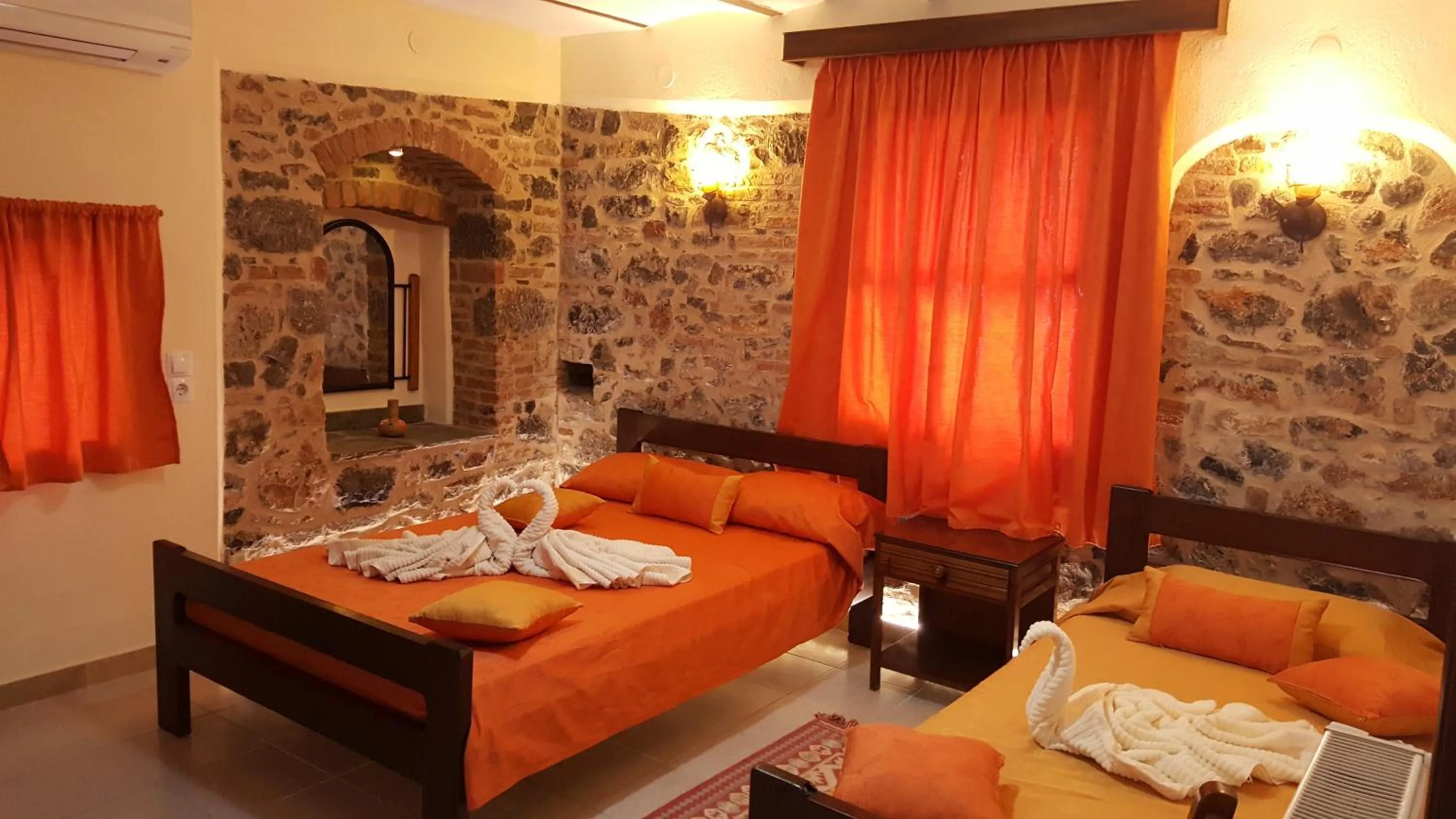 Photo of the whole room, Bed in Agroktima