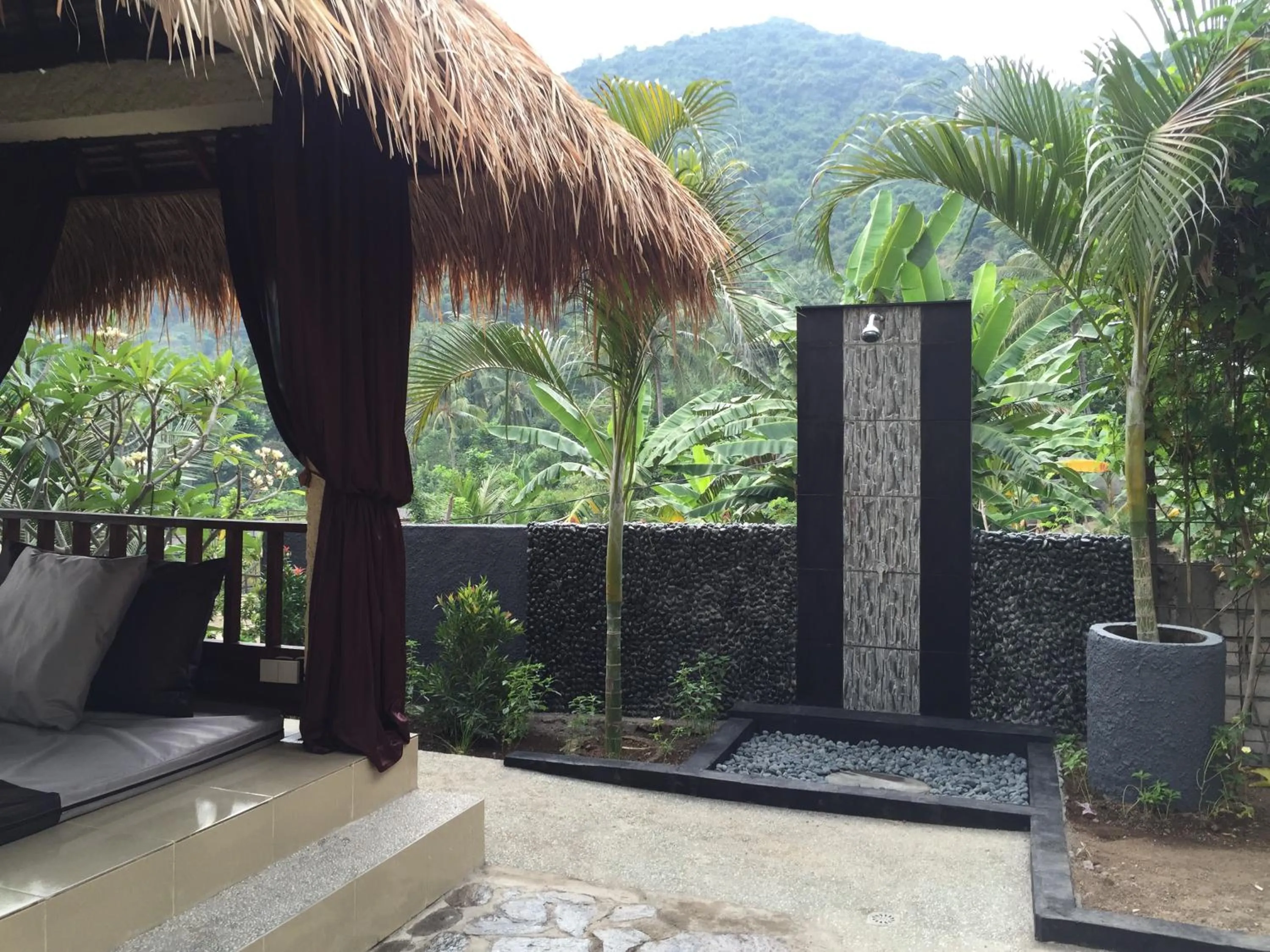 Area and facilities in Nipah Villas