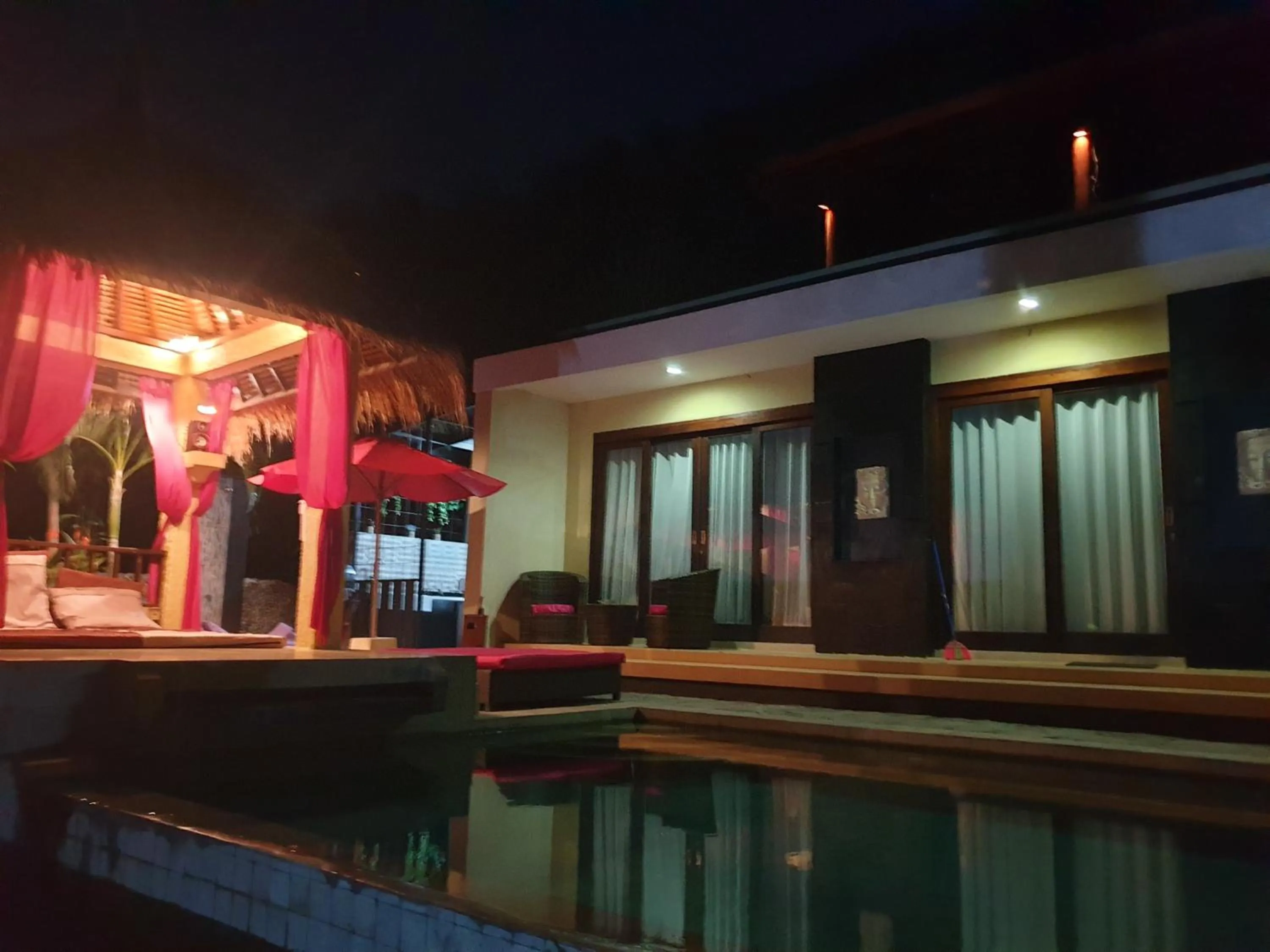 Swimming pool in Nipah Villas