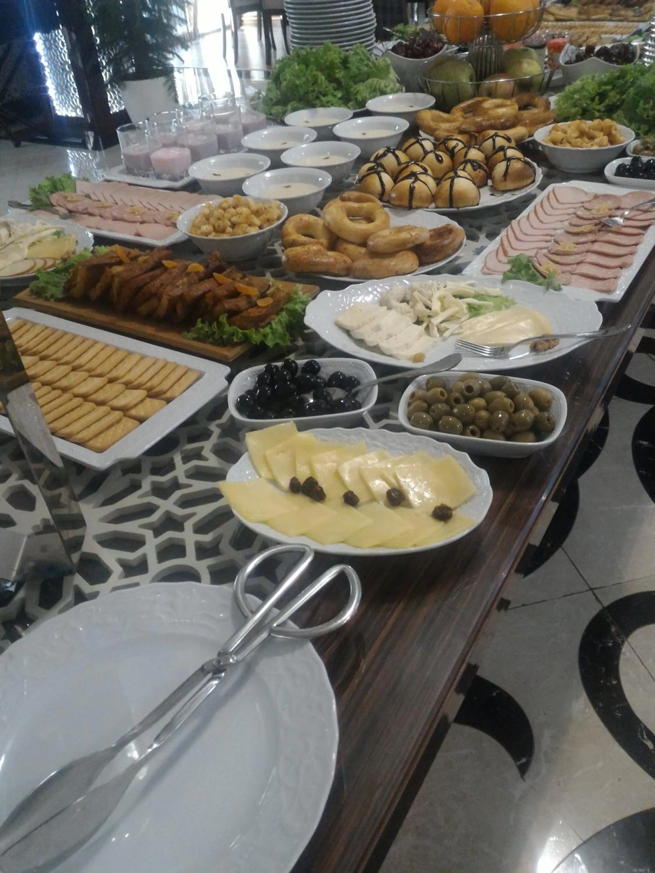 Breakfast in Azalea Hotel Baku