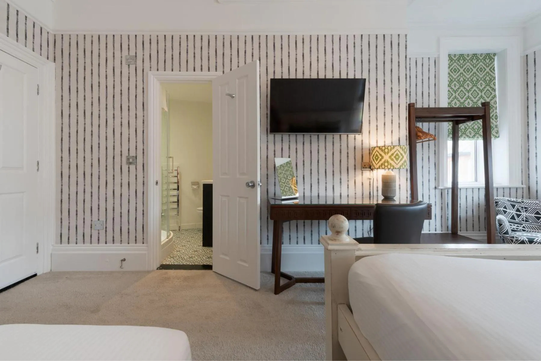 wardrobe, Bed in Stattons Boutique Hotel & Restaurant