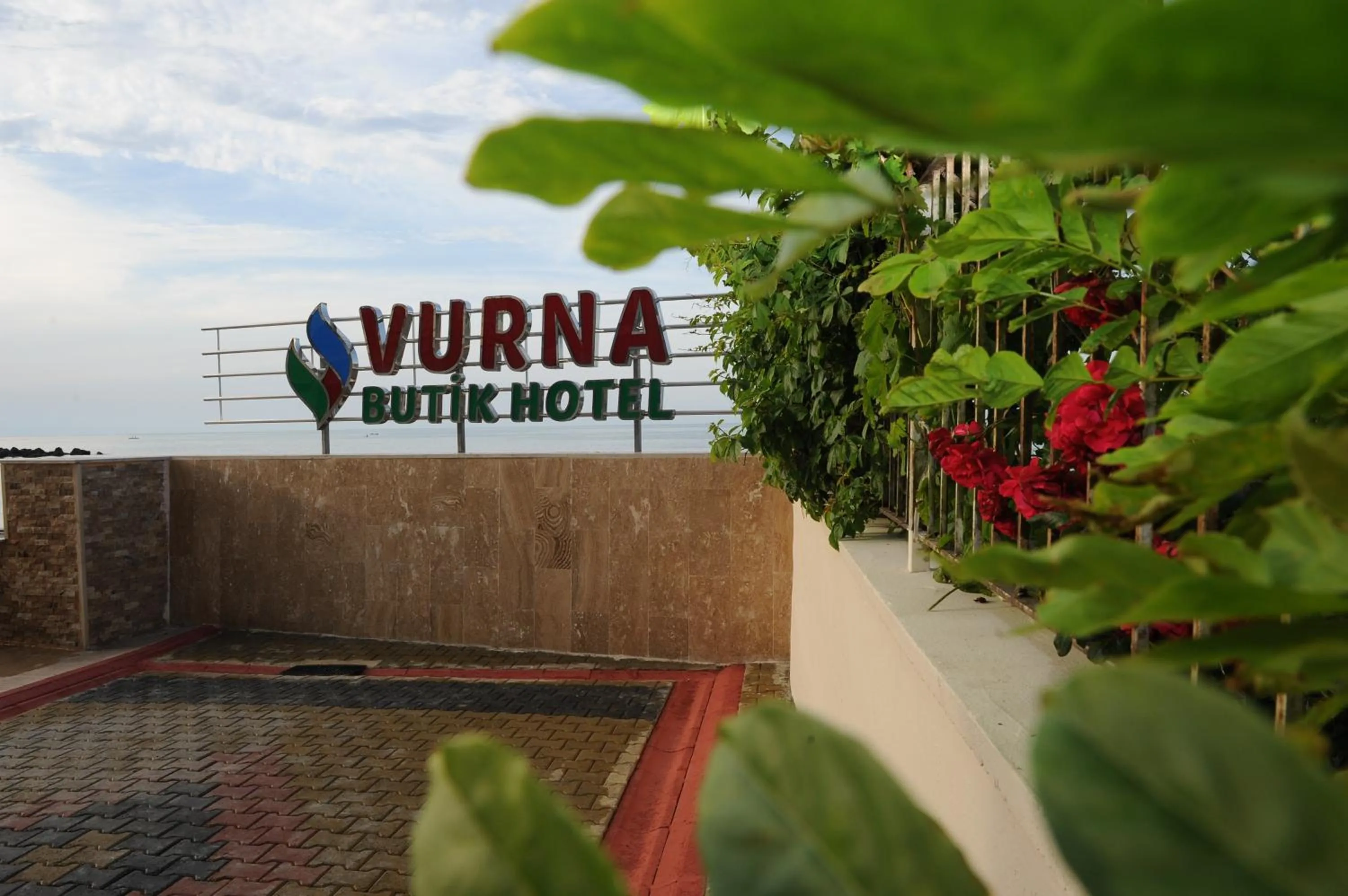 Facade/entrance in Vurna Butik Hotel