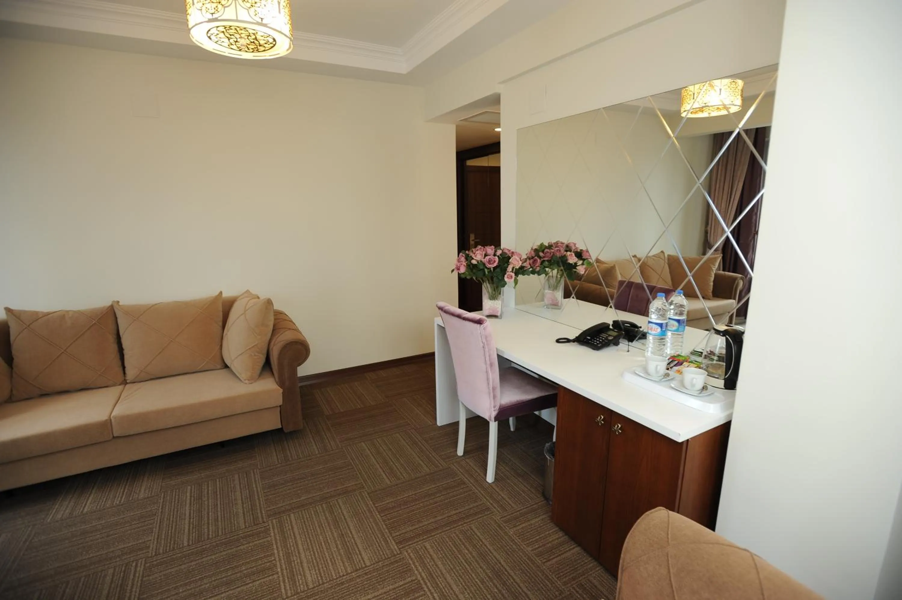 Living room in Vurna Butik Hotel