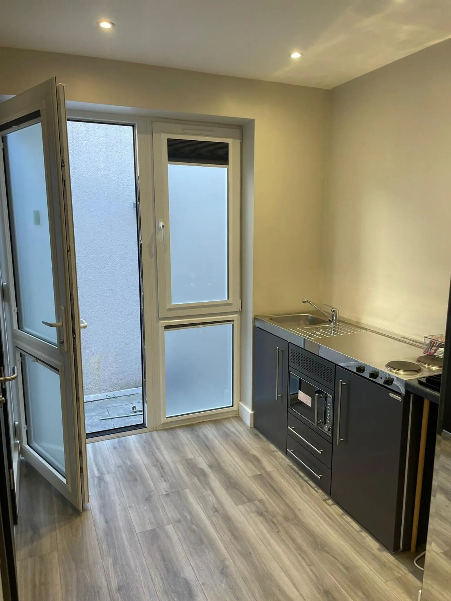 Kitchen or kitchenette in Park Avenue Hotel