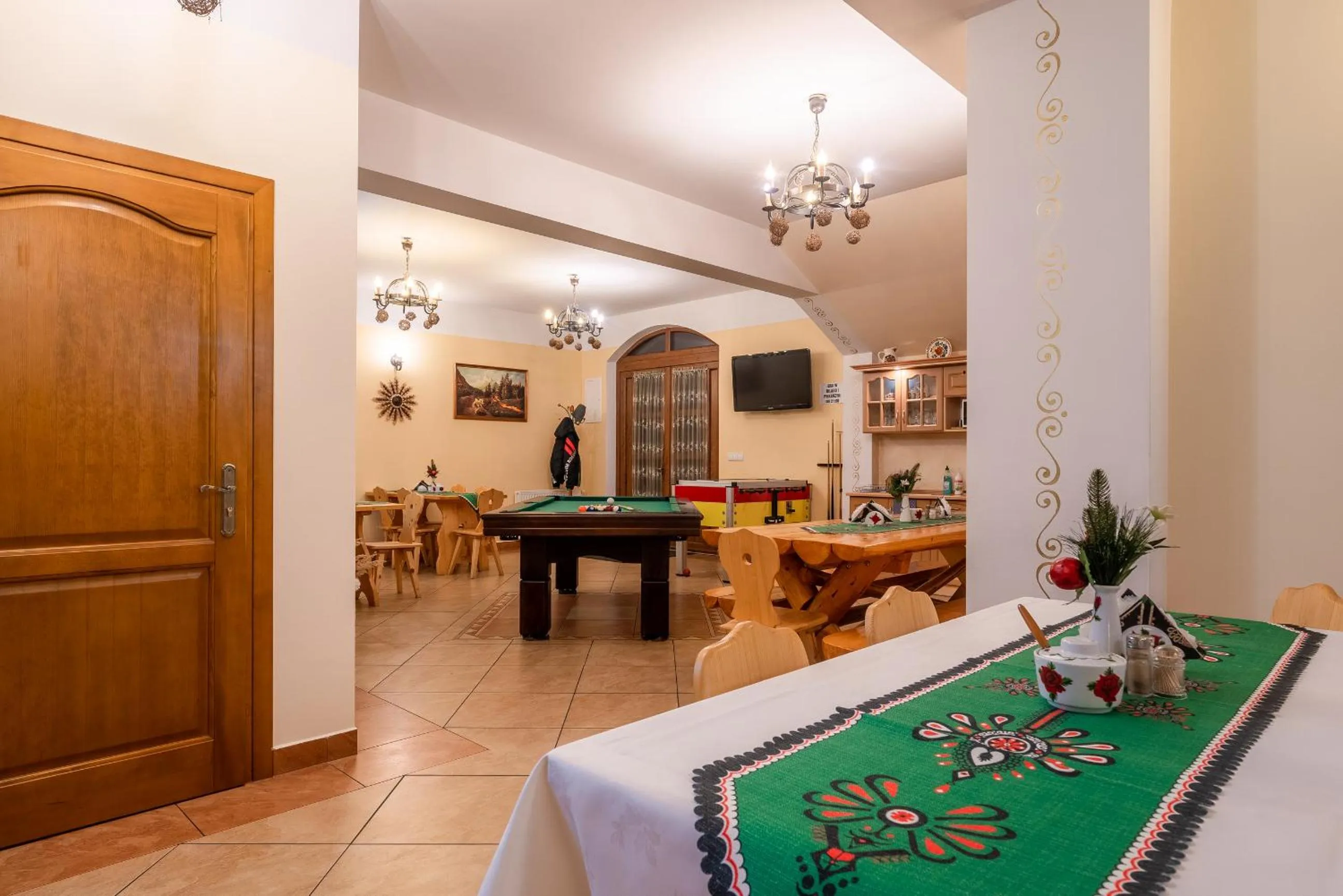 Billiard in Willa u Zwijaczy