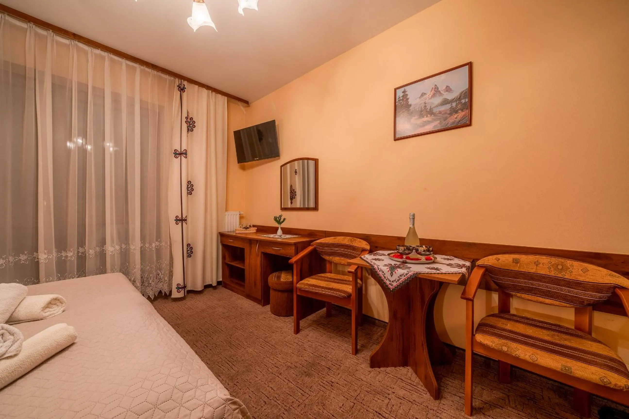 Bed in Willa u Zwijaczy