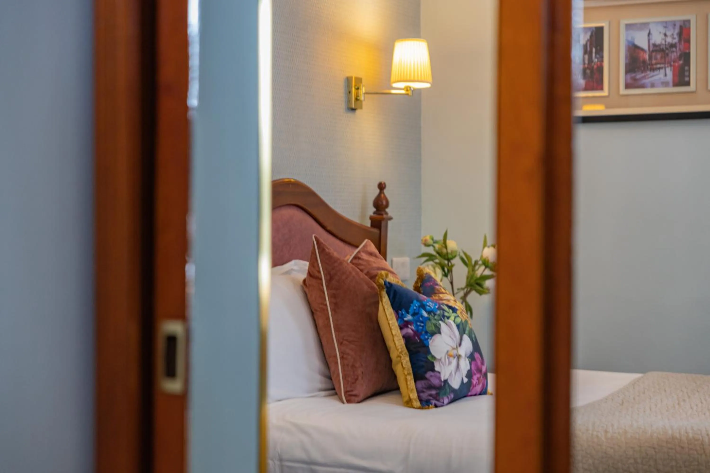 People, Bed in Egans House