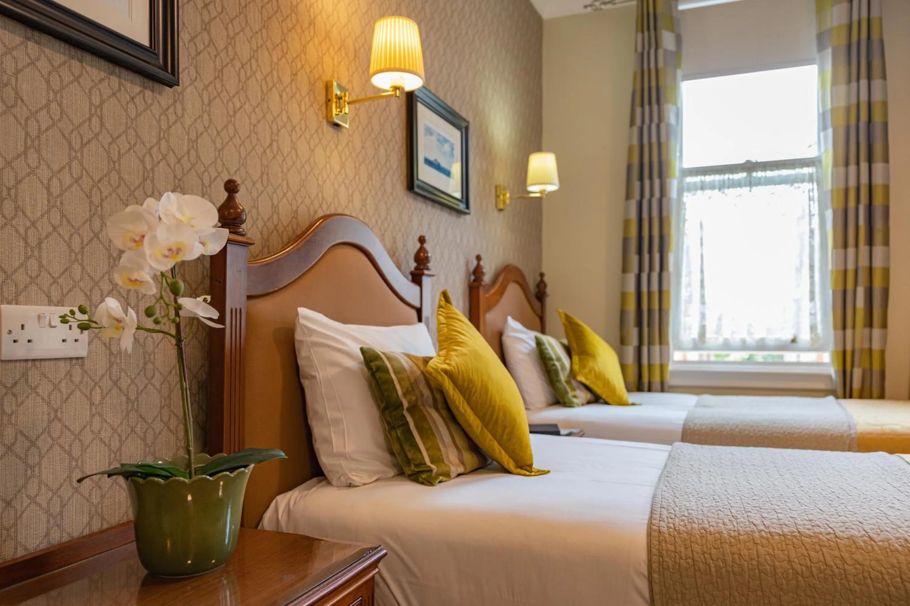 Bedroom, Bed in Egans House