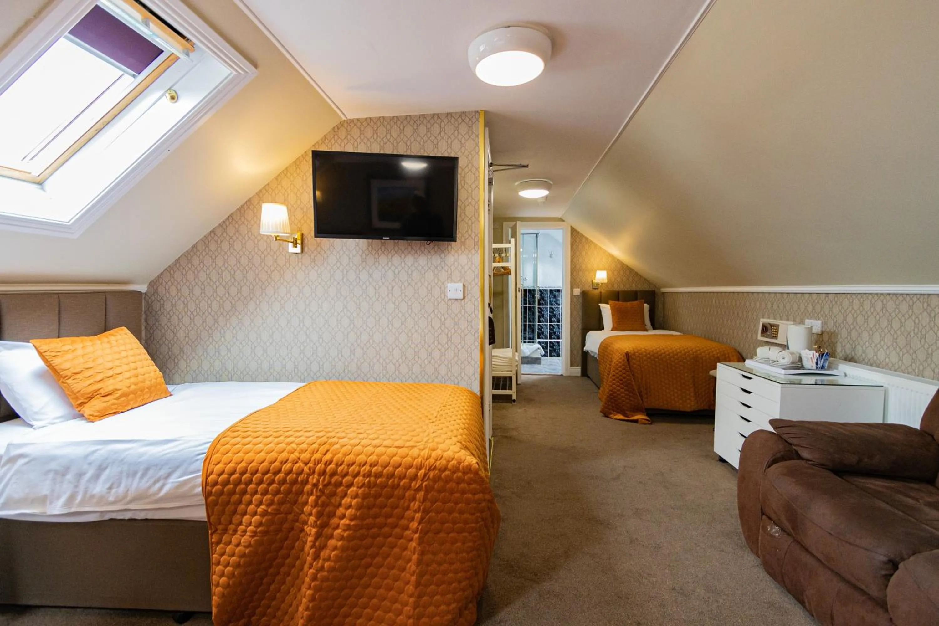 Bedroom, Bed in Egans House