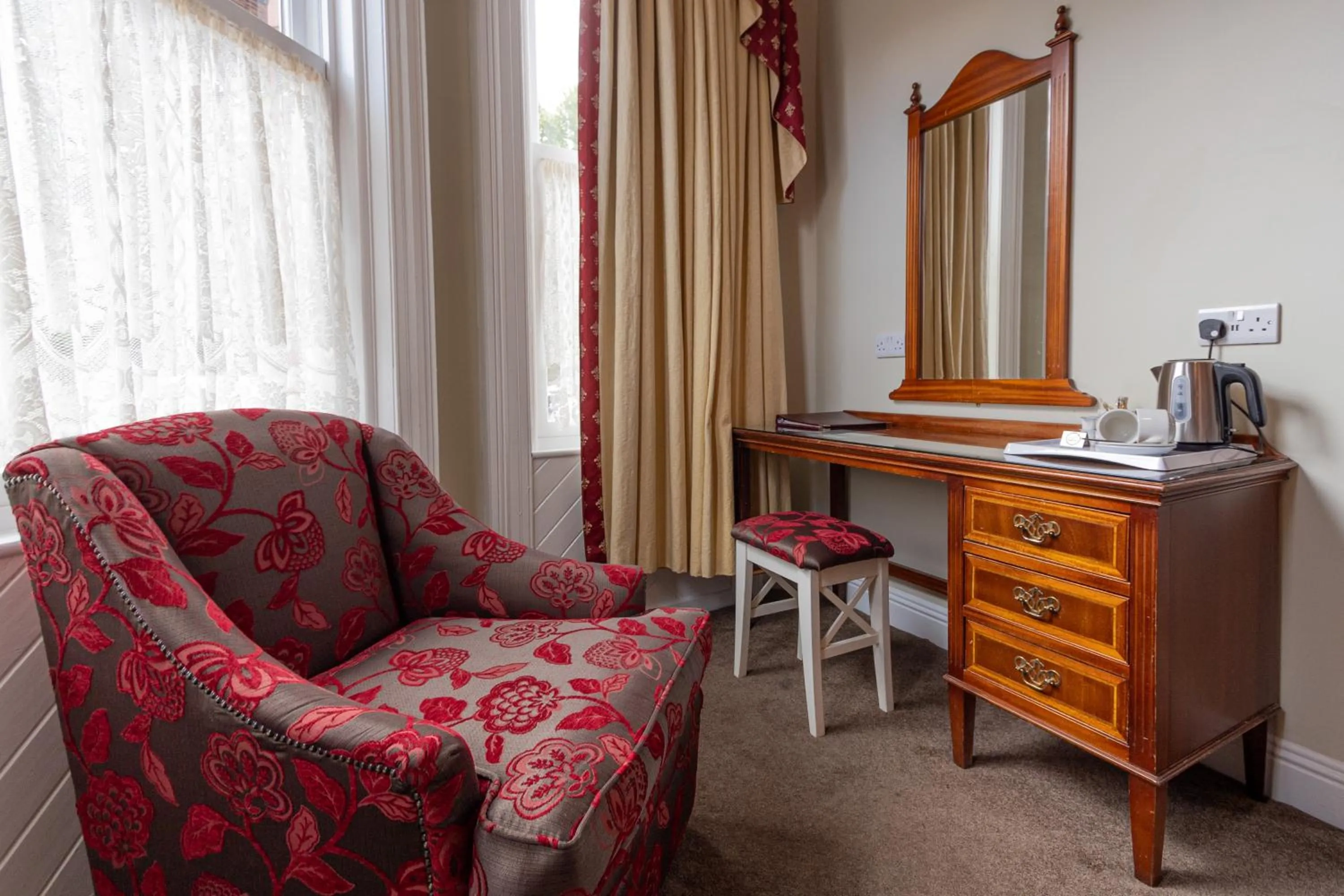Coffee/tea facilities in Egans House