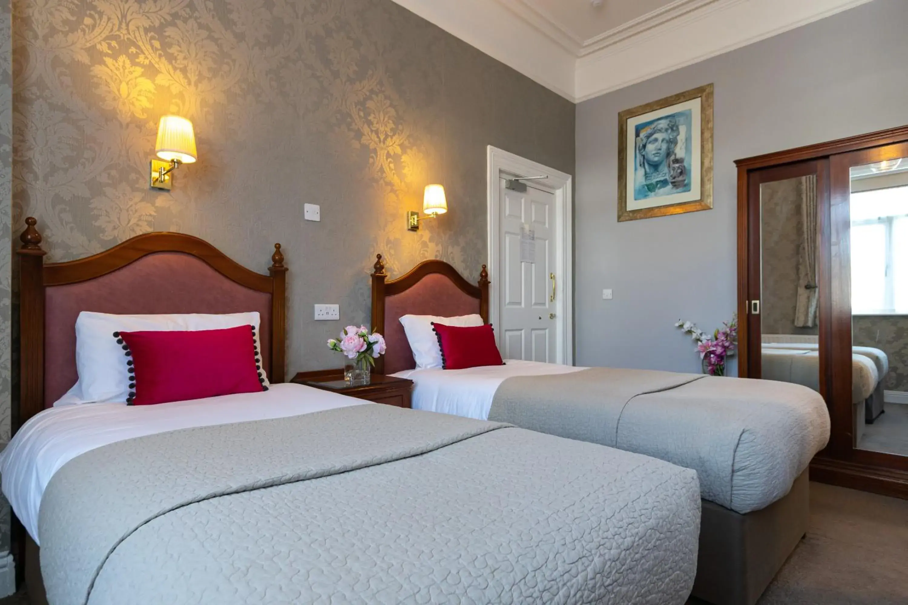 Standard Triple Room in Egans House Standard Triple Room in Egans House