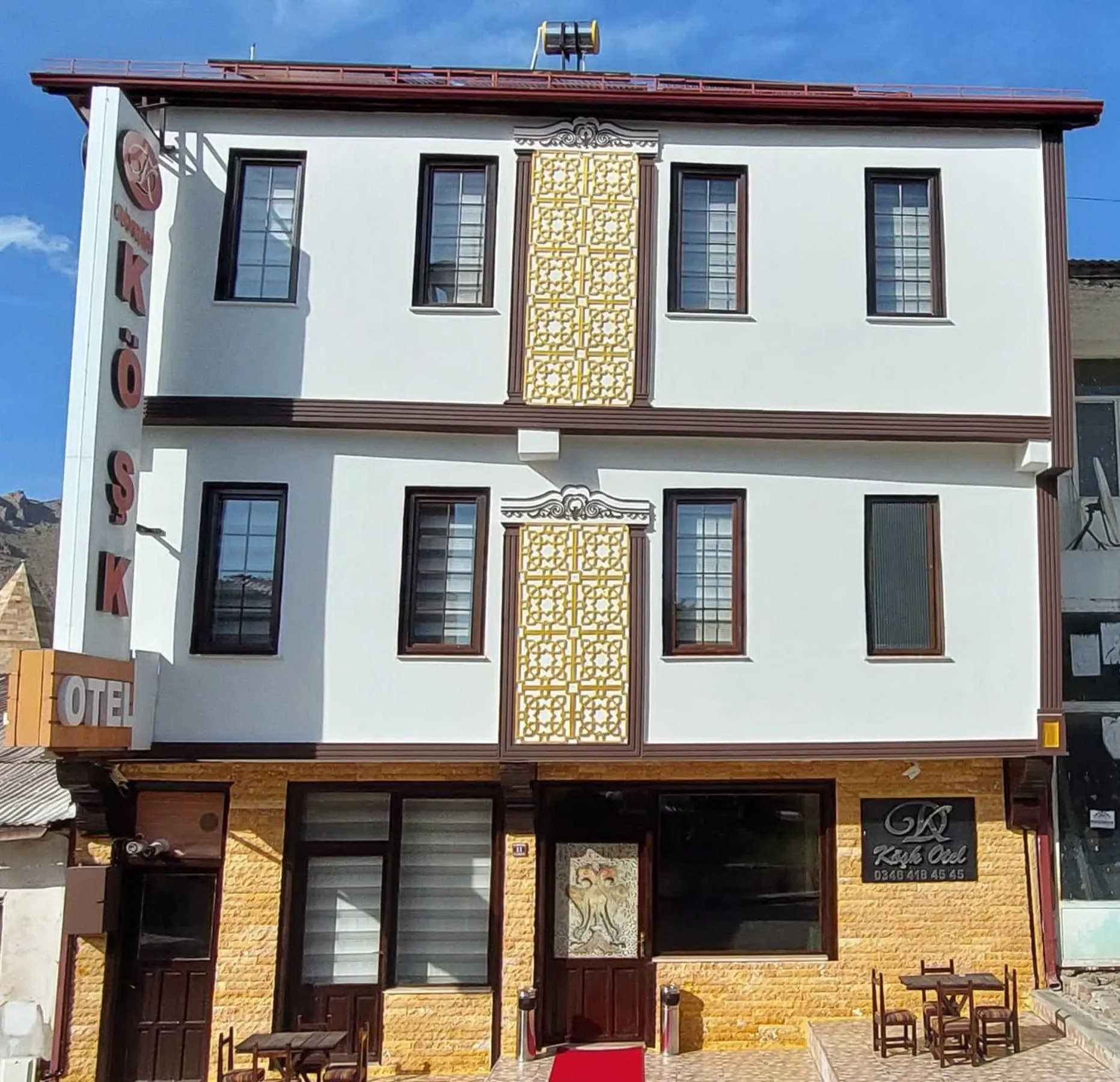 Property building in Divrigi Kosk Hotel