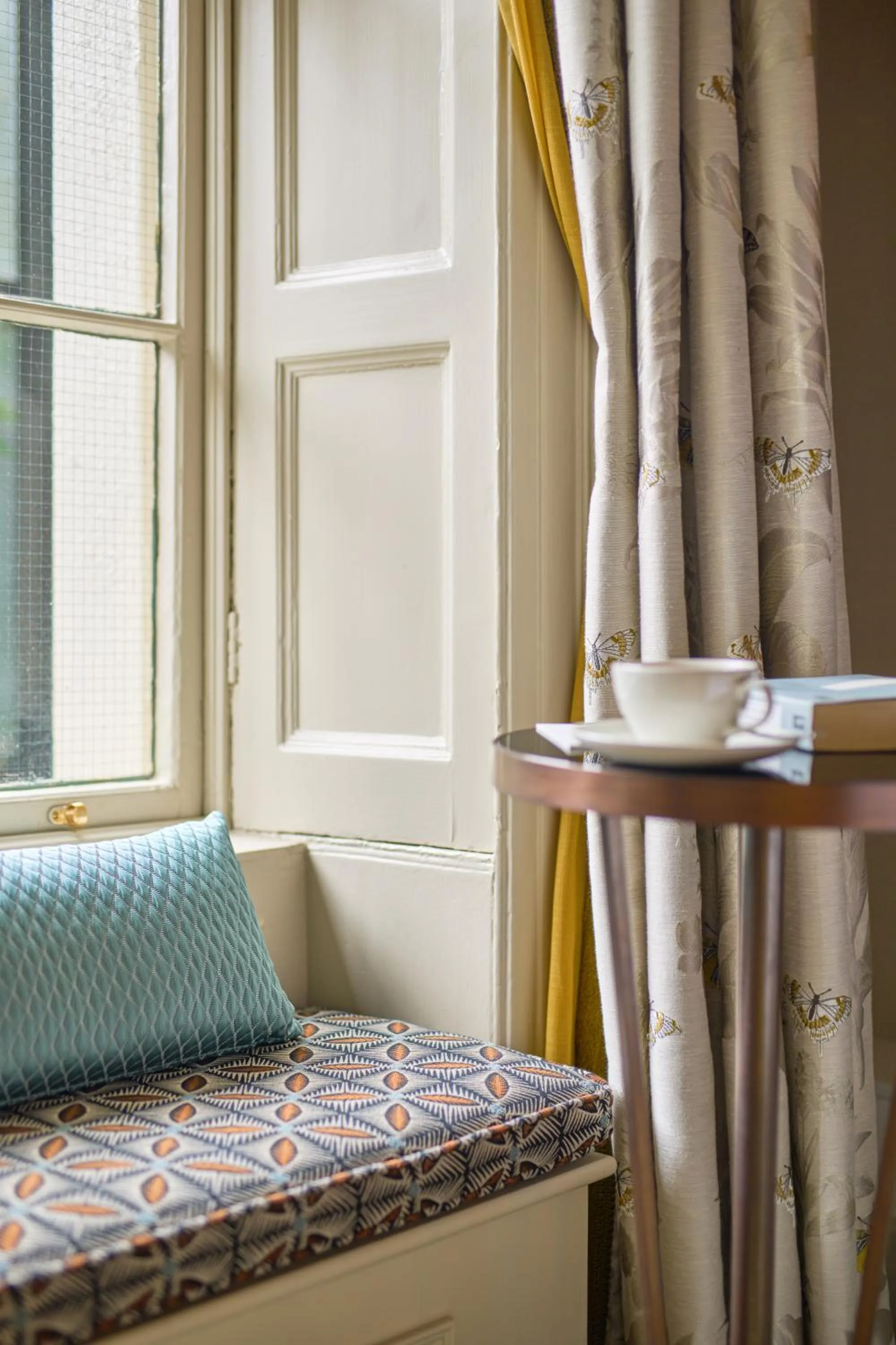 Bed in Townhouse on the Green