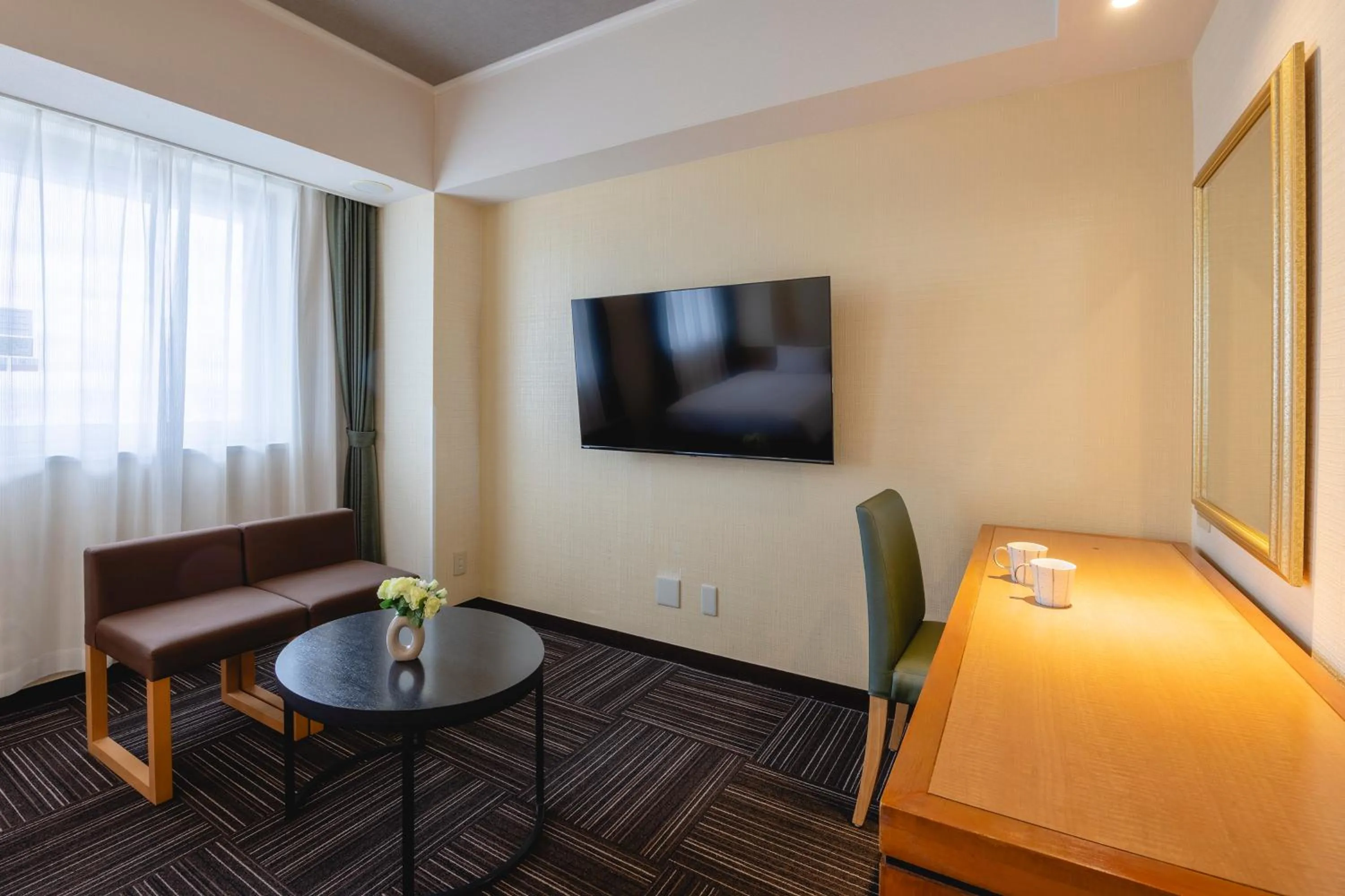 Kanku Izumiotsu Washington Hotel