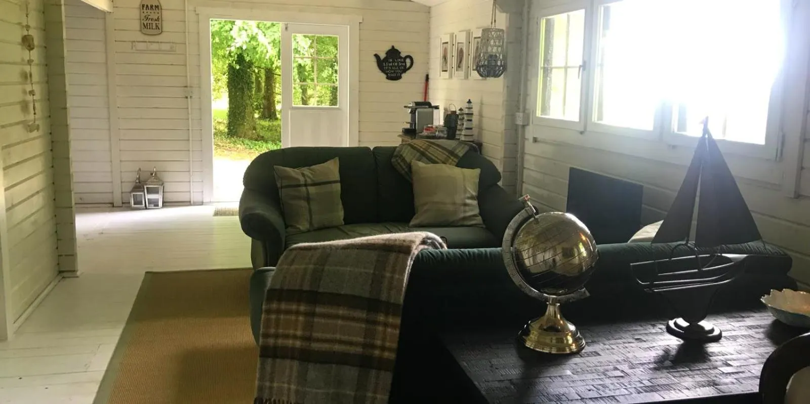 Living room in Dunbrody Country House Hotel