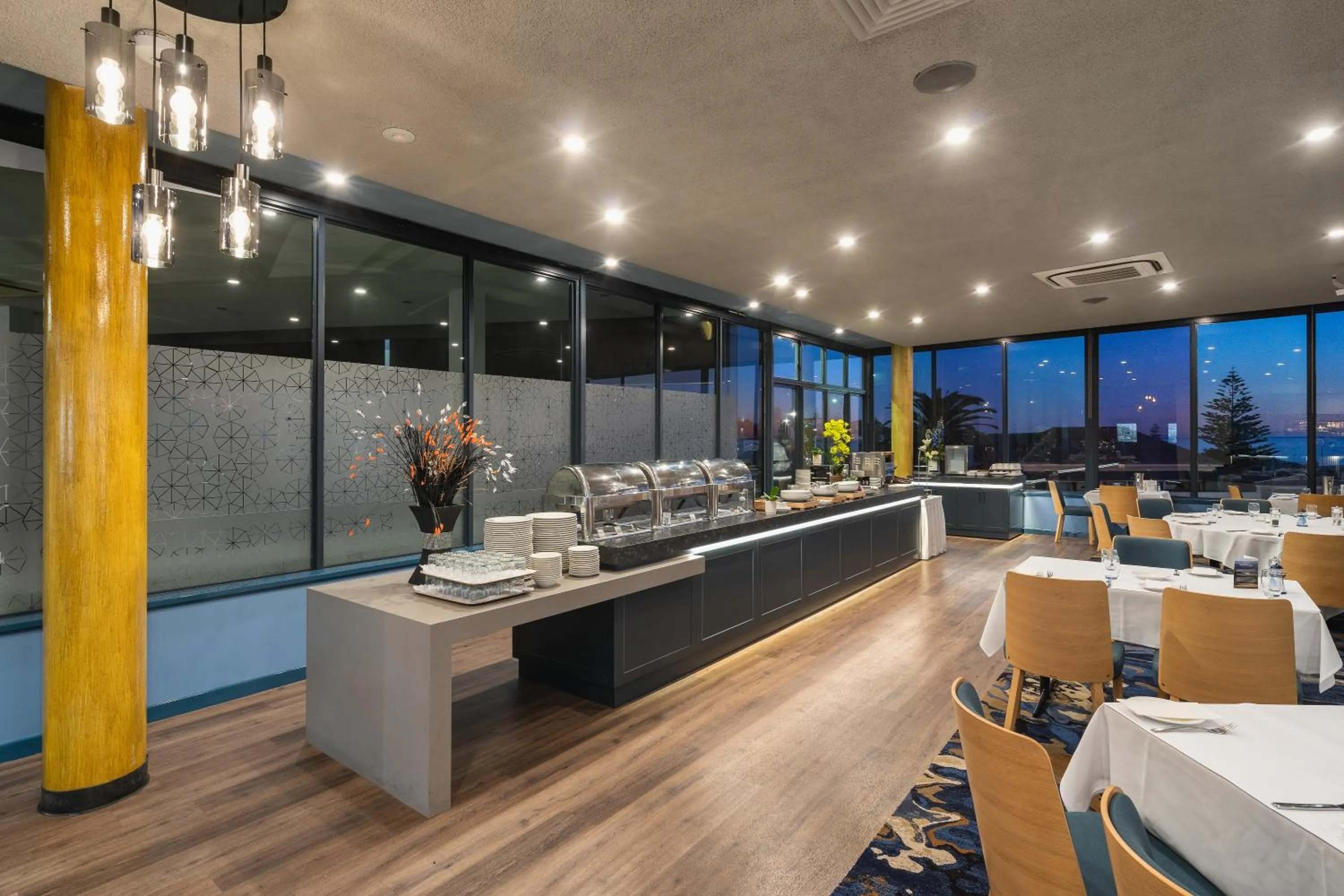 Restaurant/places to eat in Mantra Bunbury