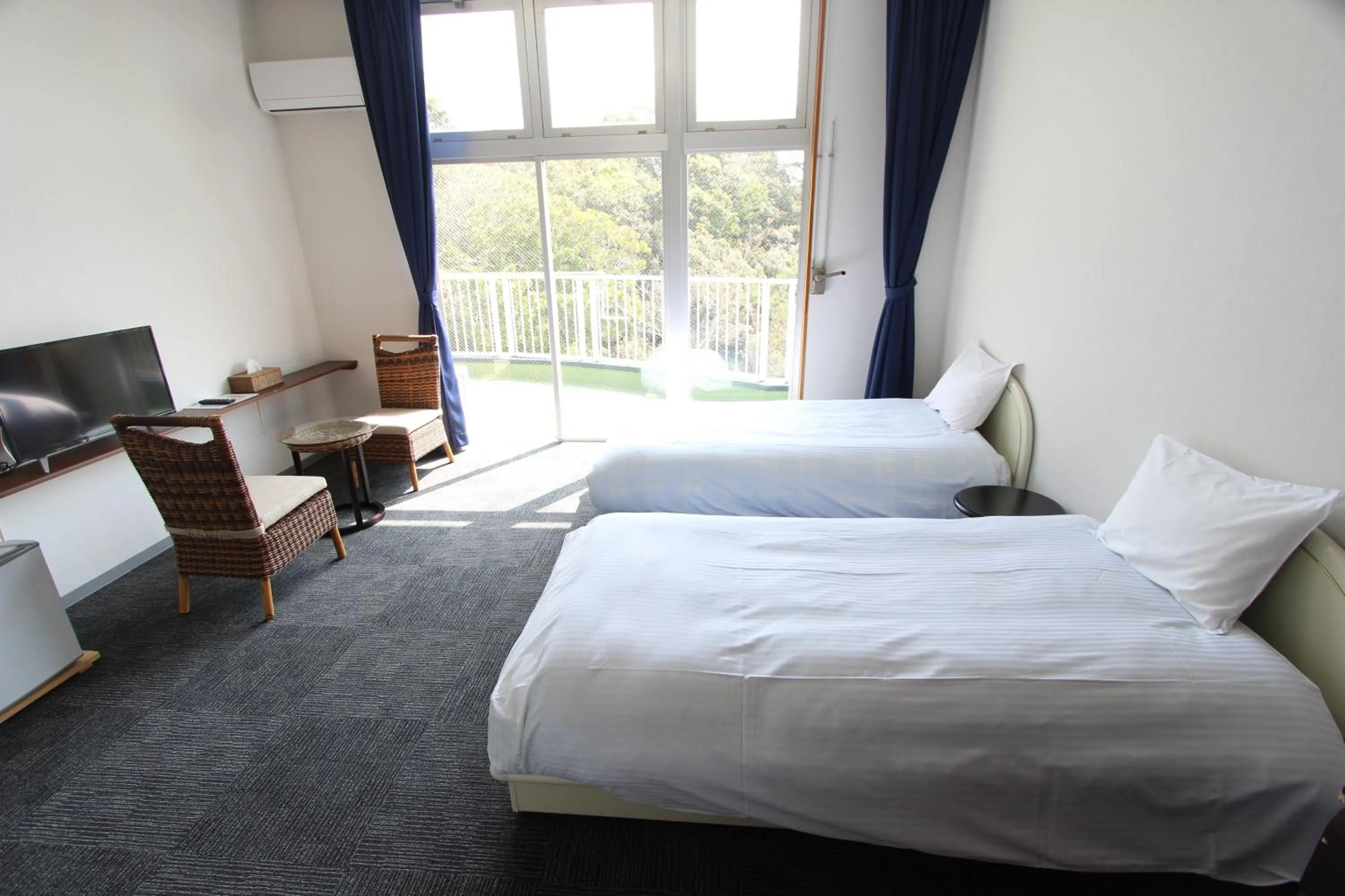 Bed in Alaise De Bale Shirahama