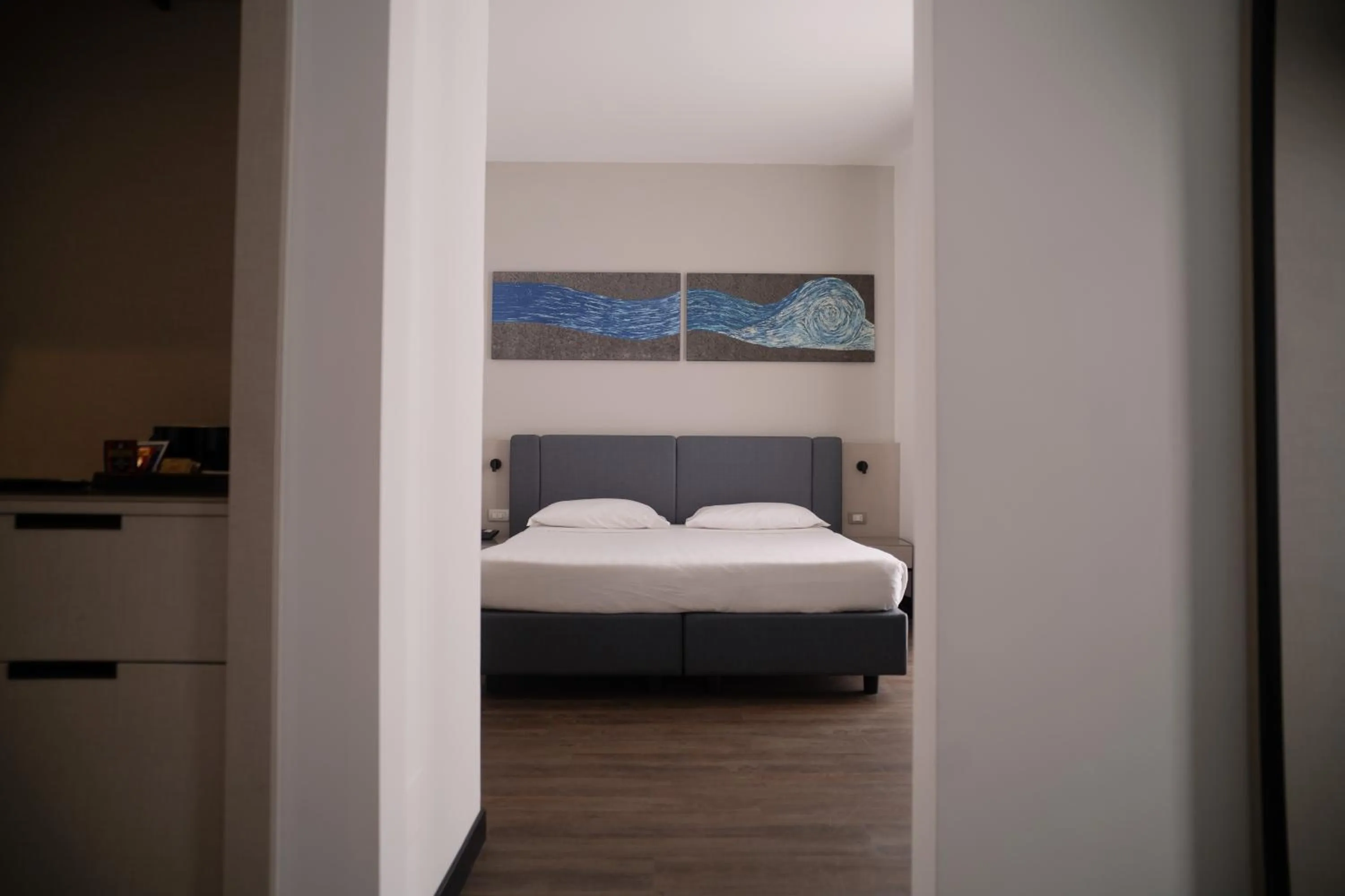 Bed in Sea Lion Hotel