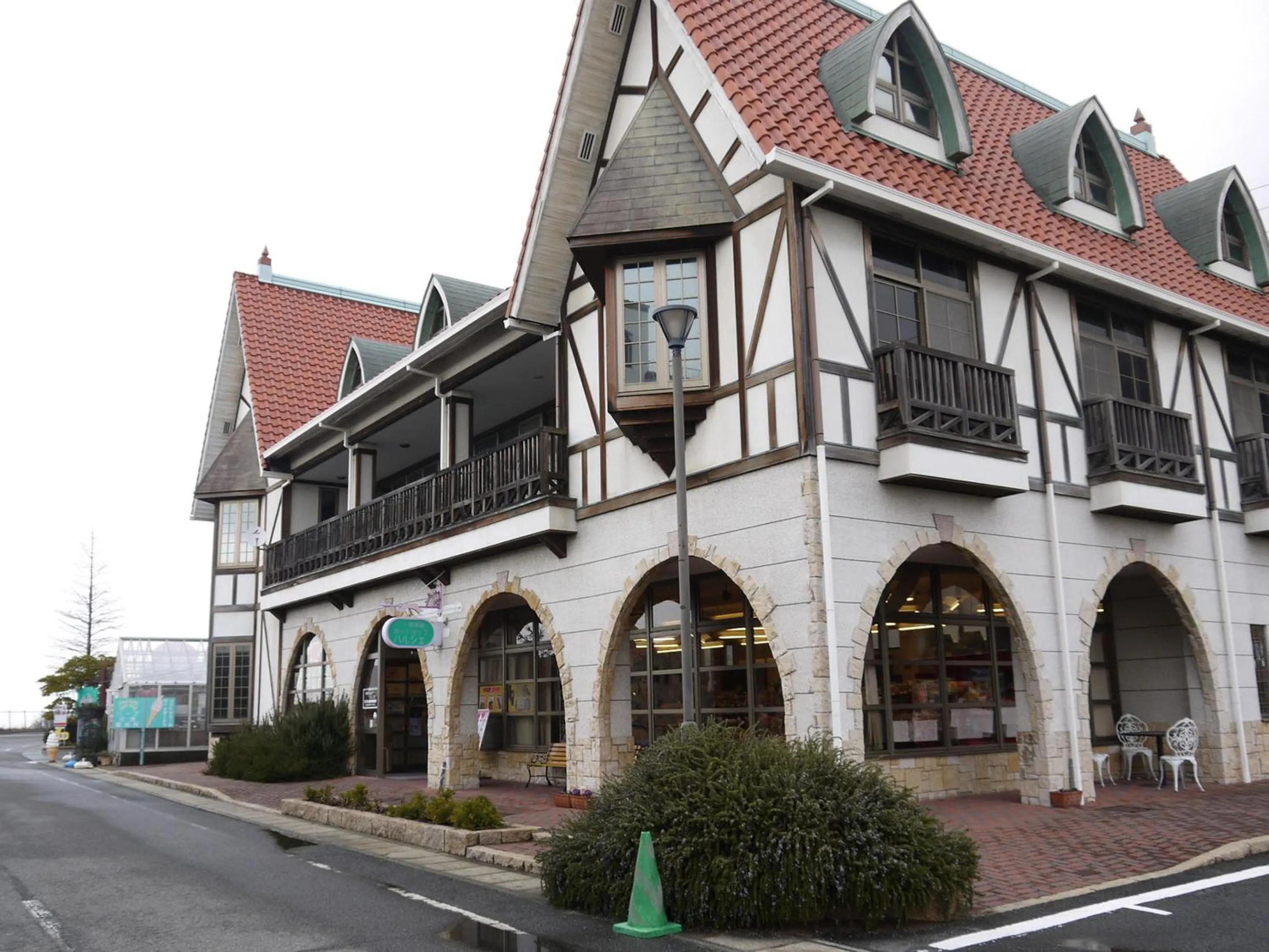 Nearby landmark, Property Building in Spring Golf and Art Resort Awaji