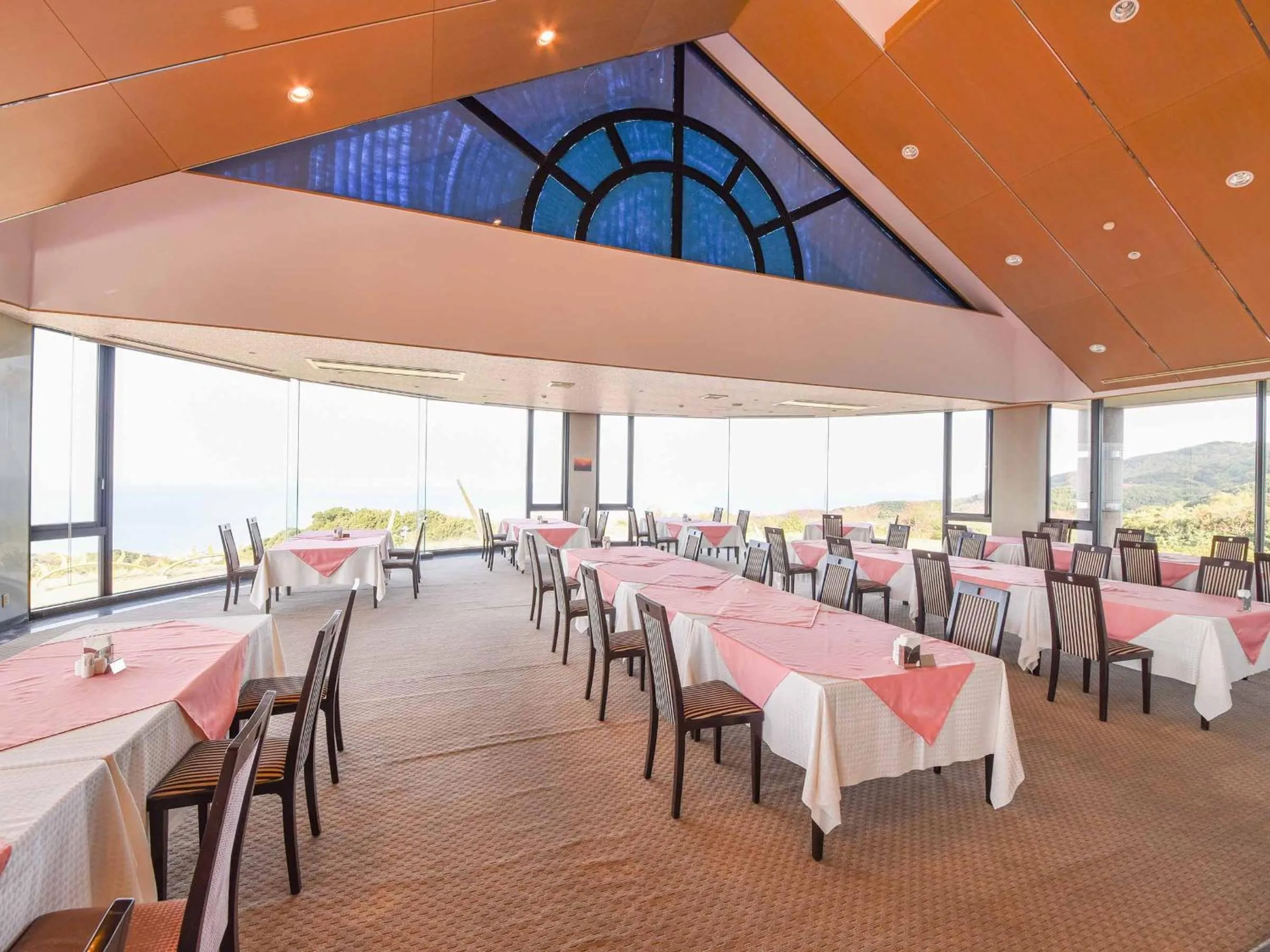 Restaurant/Places to Eat in Spring Golf and Art Resort Awaji