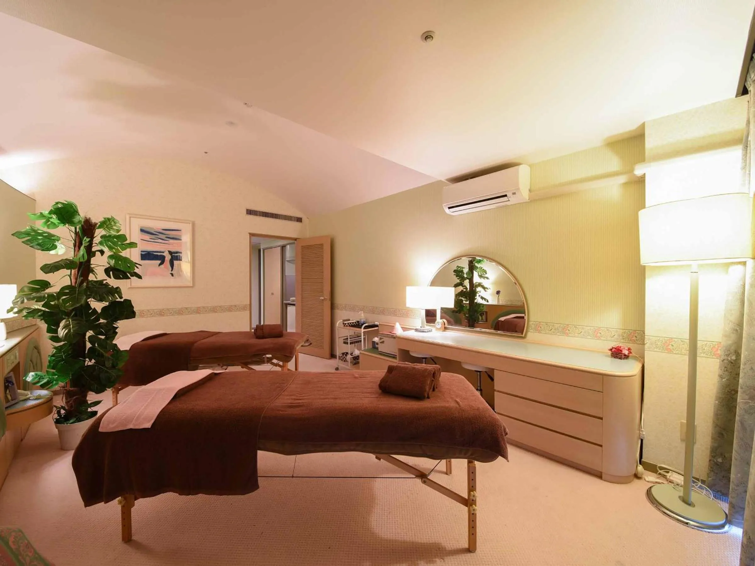 Area and facilities in Spring Golf and Art Resort Awaji