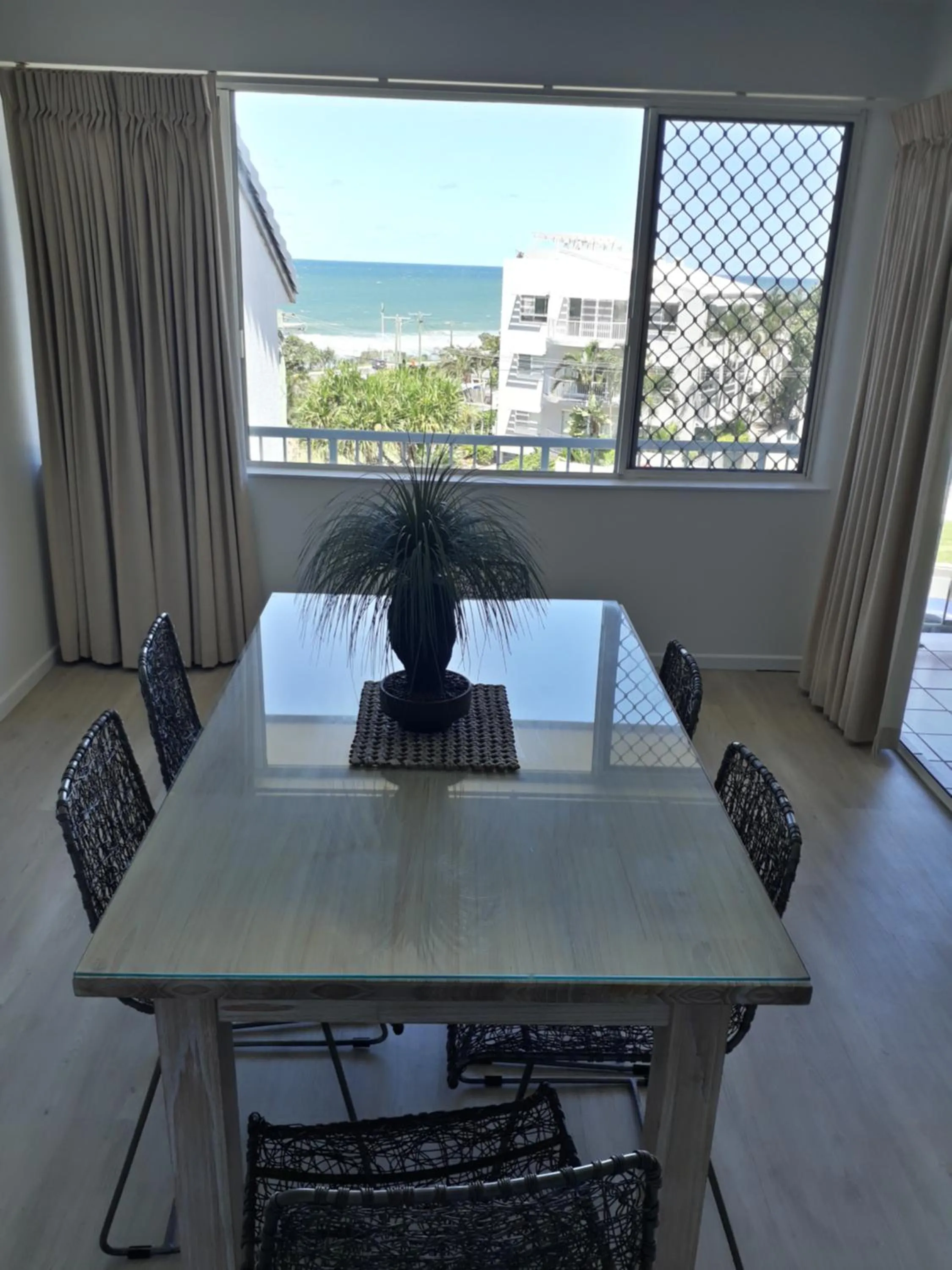 Dining area in Pandanus Coolum Beach