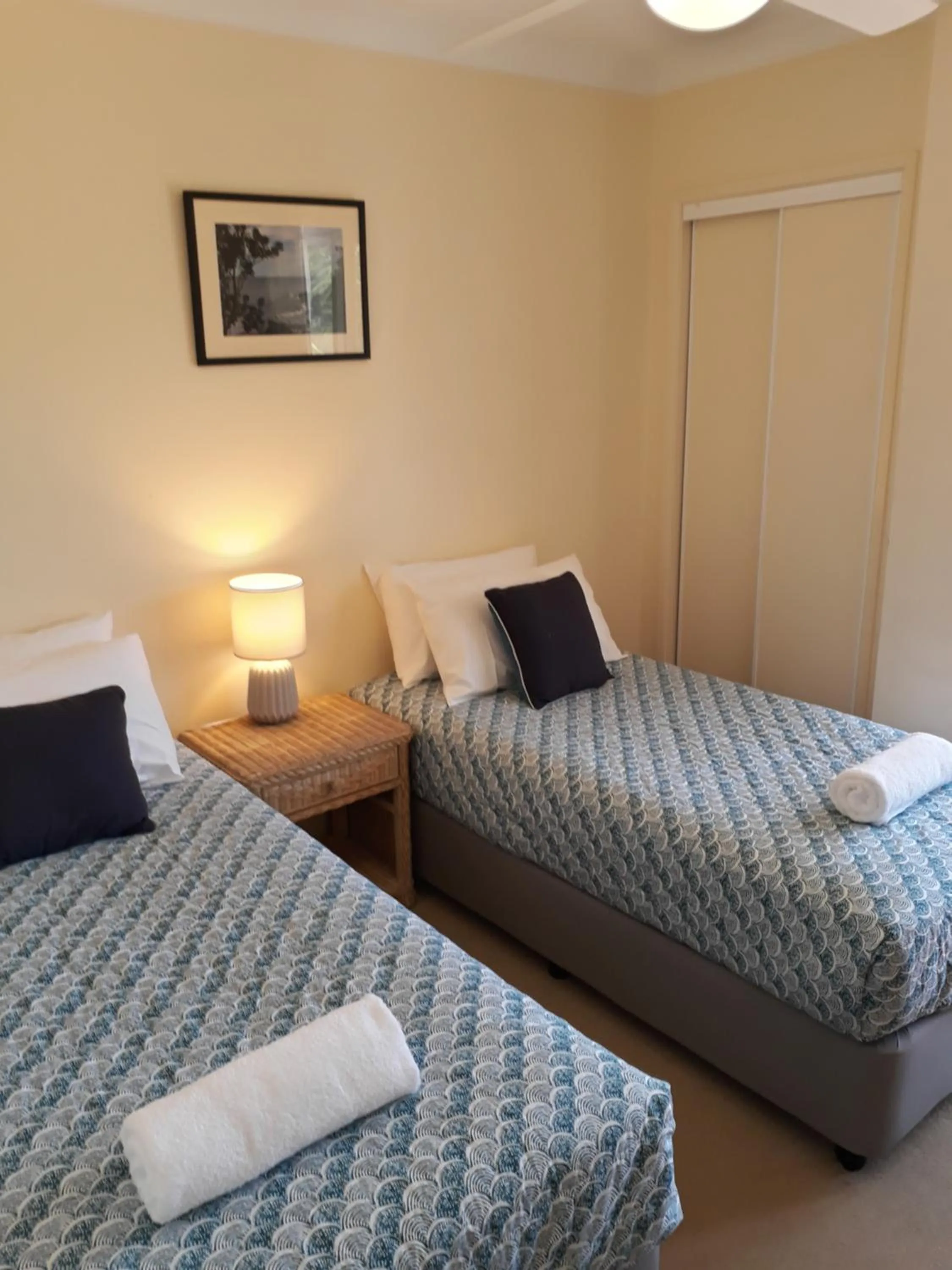 Bedroom, Bed in Pandanus Coolum Beach