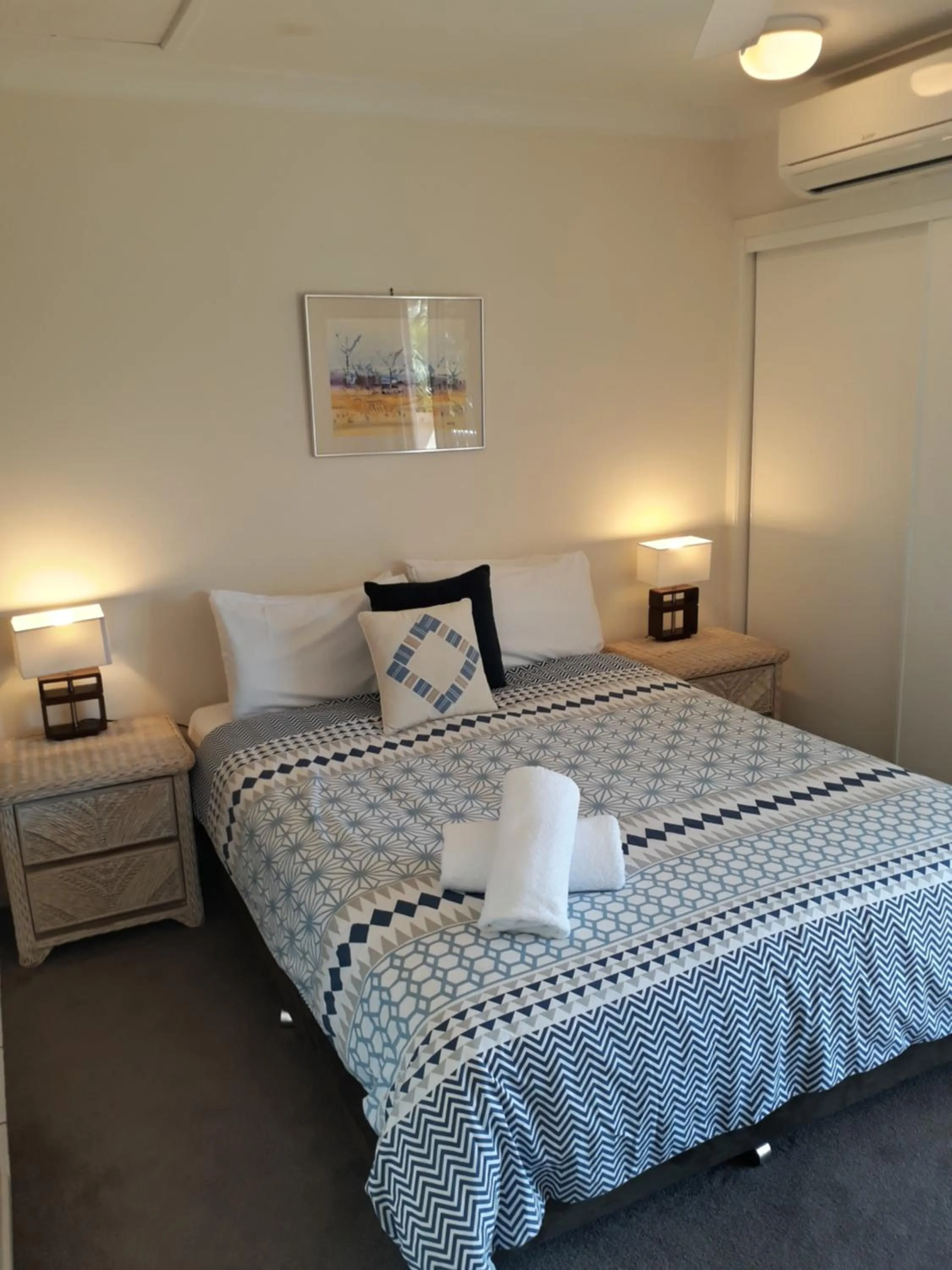 Bedroom, Bed in Pandanus Coolum Beach