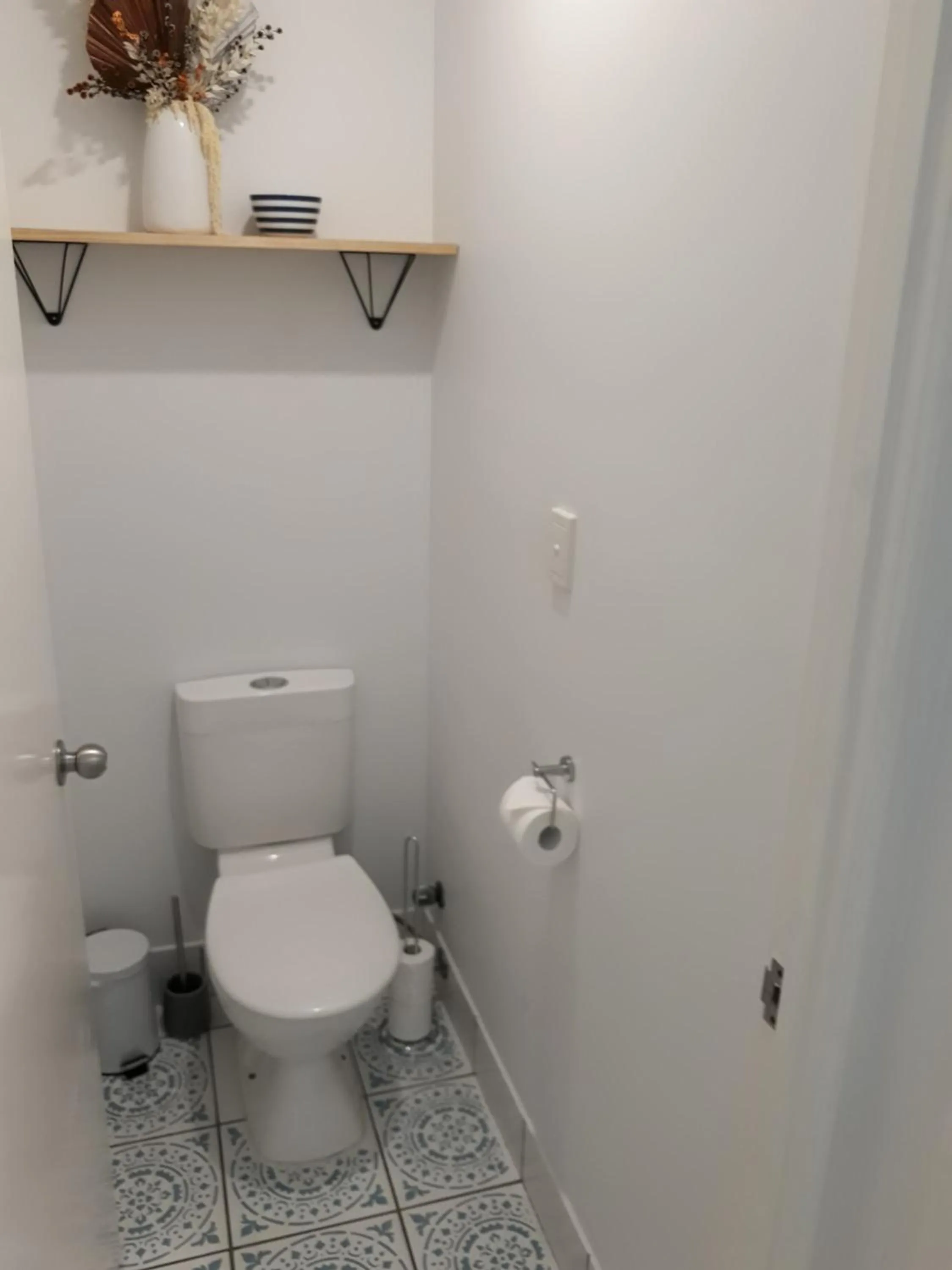 Toilet in Pandanus Coolum Beach