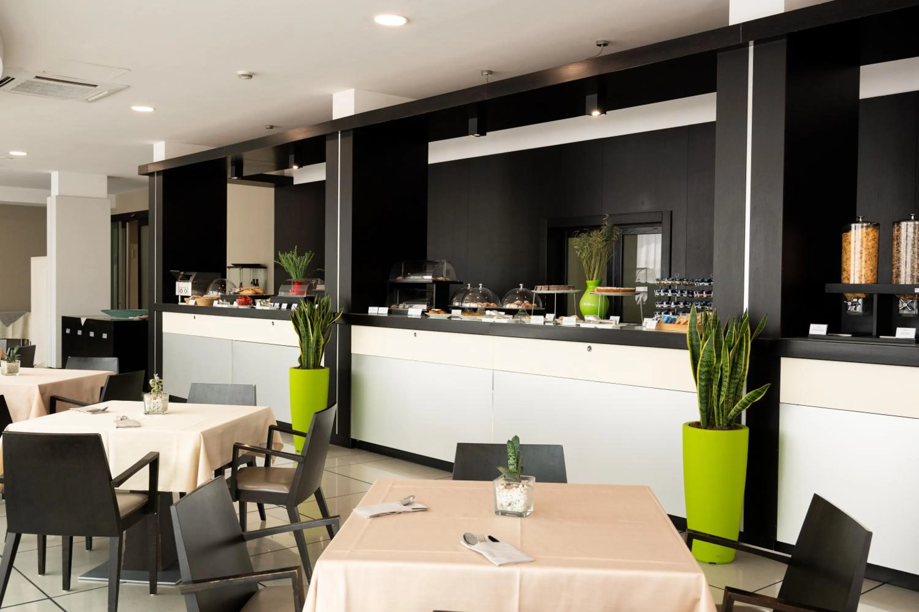 Breakfast in Hotel Dei Principati