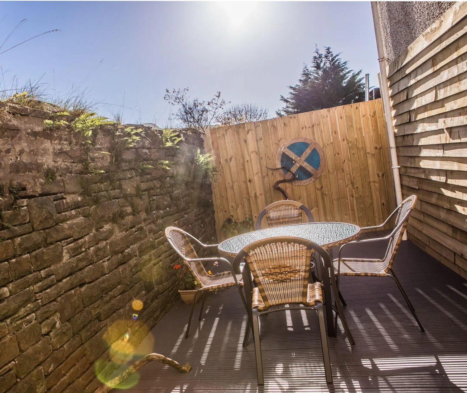 Balcony/Terrace in James' Place at Dowlais