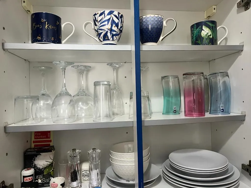 Kitchen or kitchenette in James' Place at Dowlais