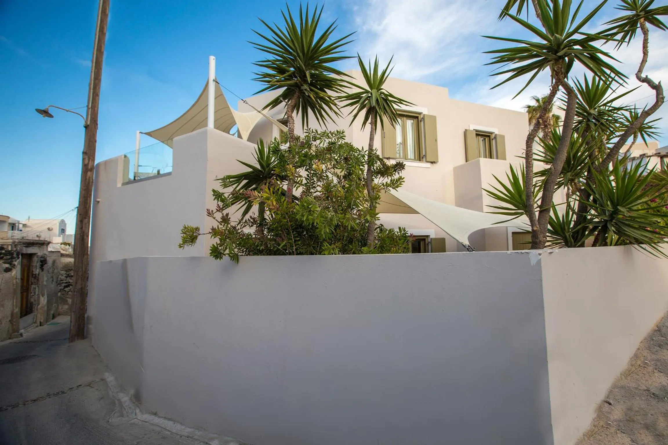 Property building in Aldea