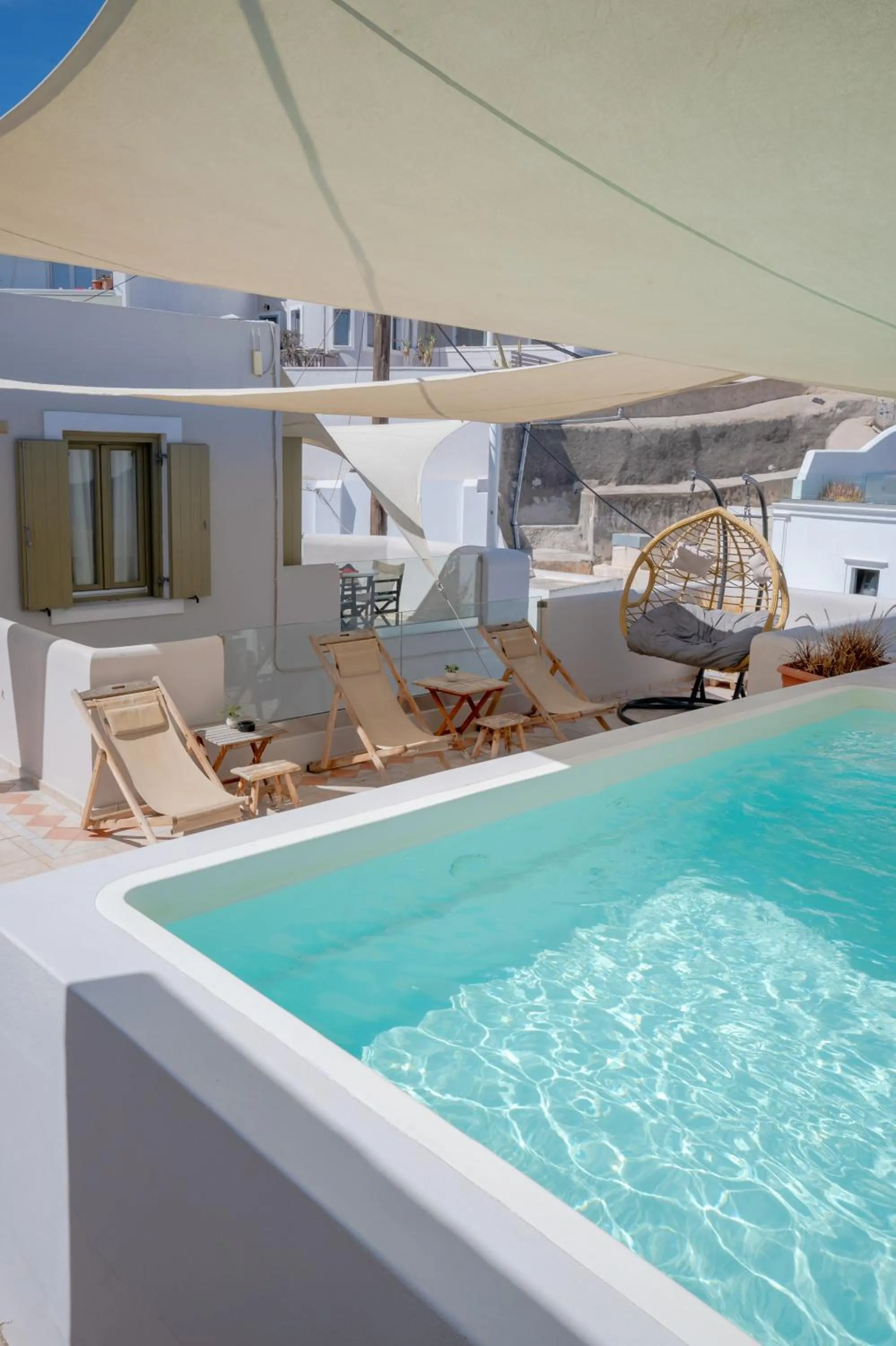 Swimming pool in Aldea