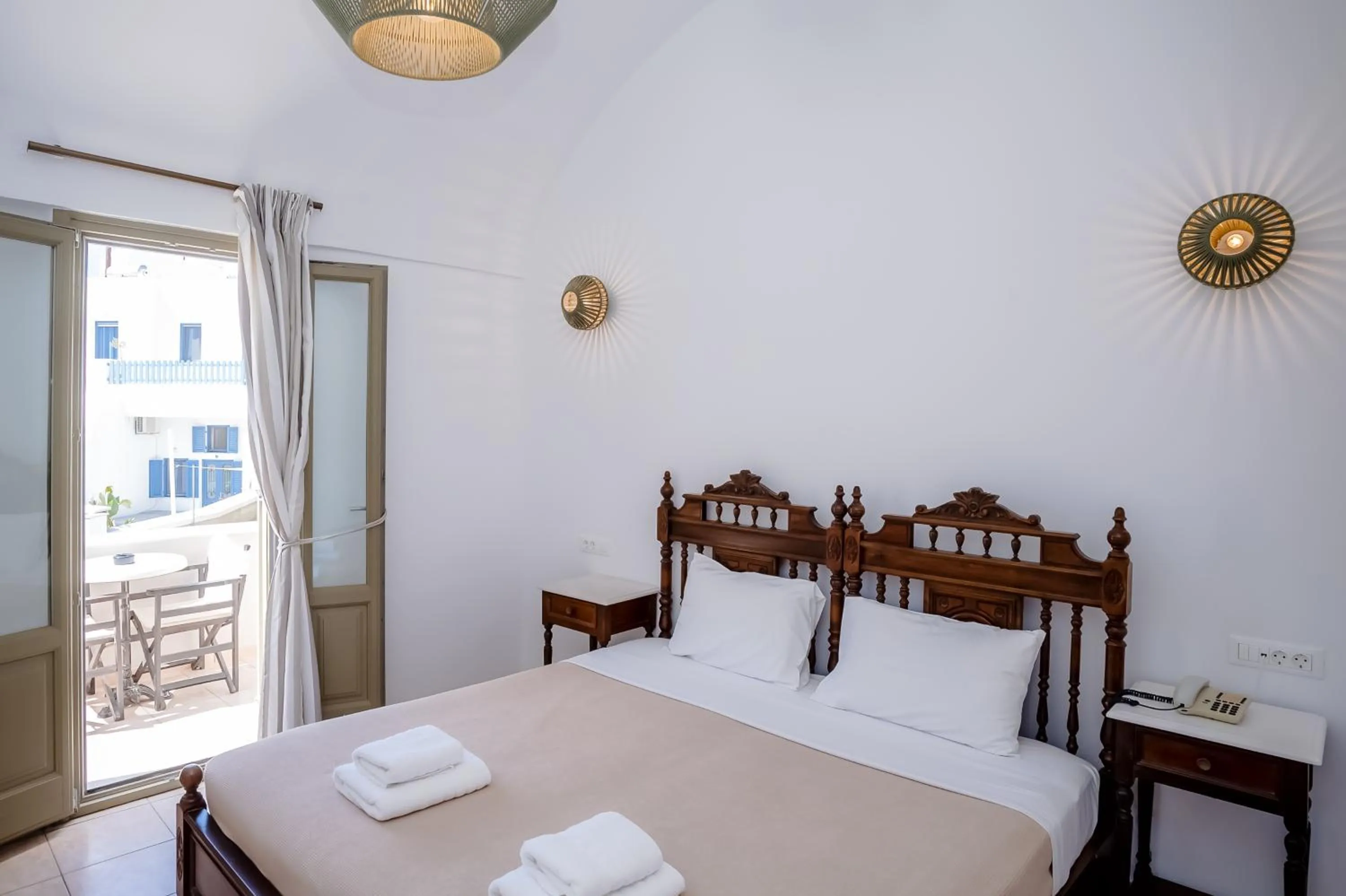 Photo of the whole room in Aldea