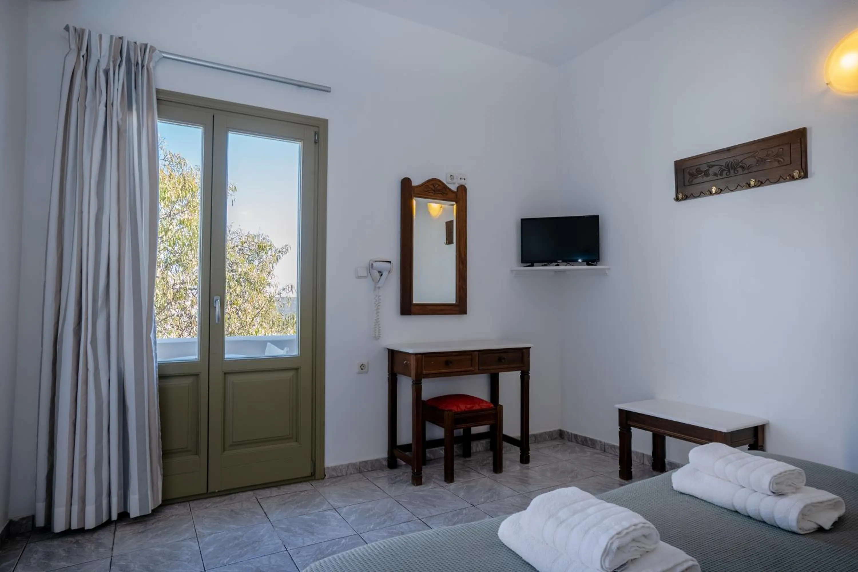 TV and multimedia in Aldea