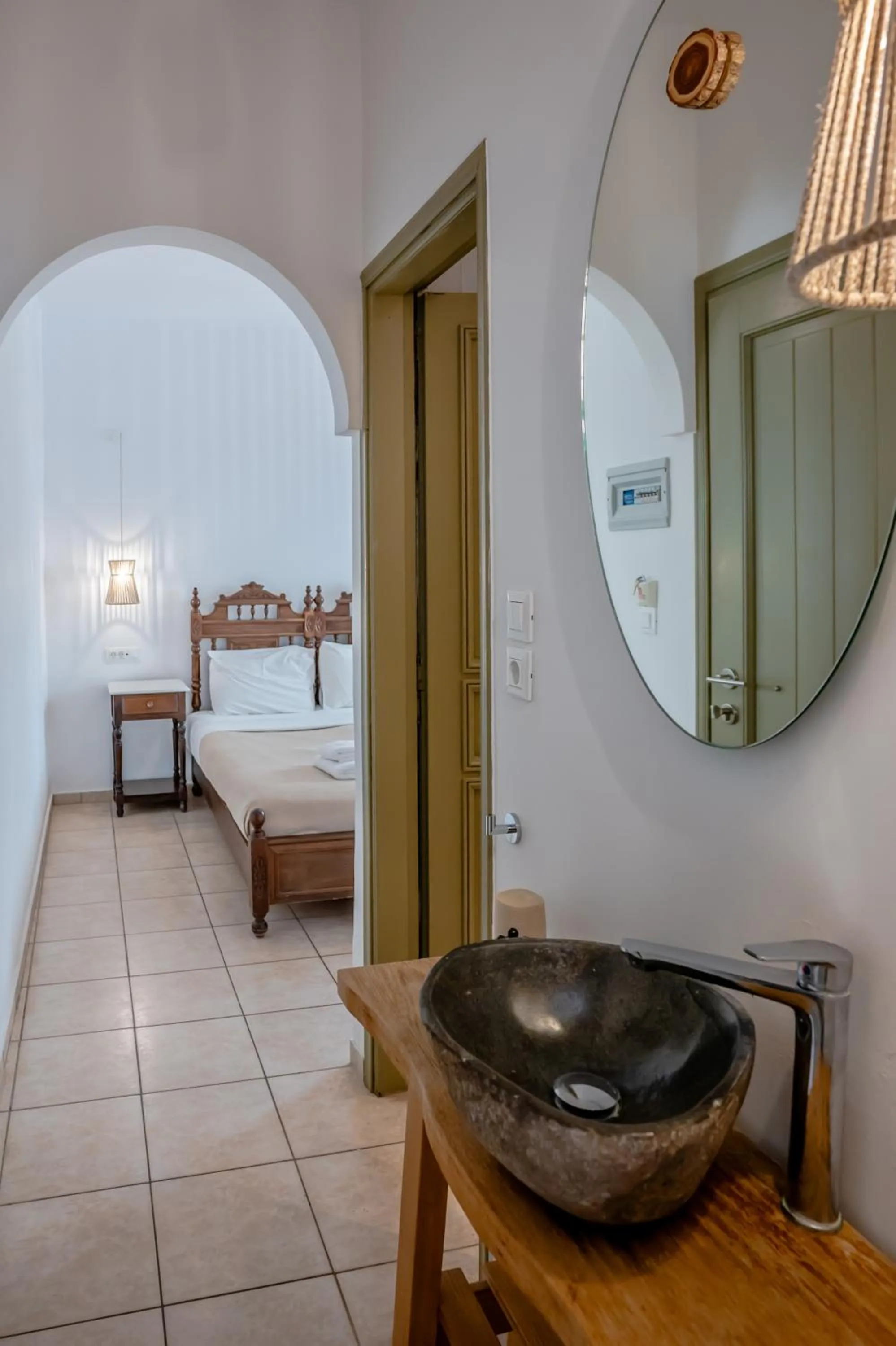 Photo of the whole room in Aldea