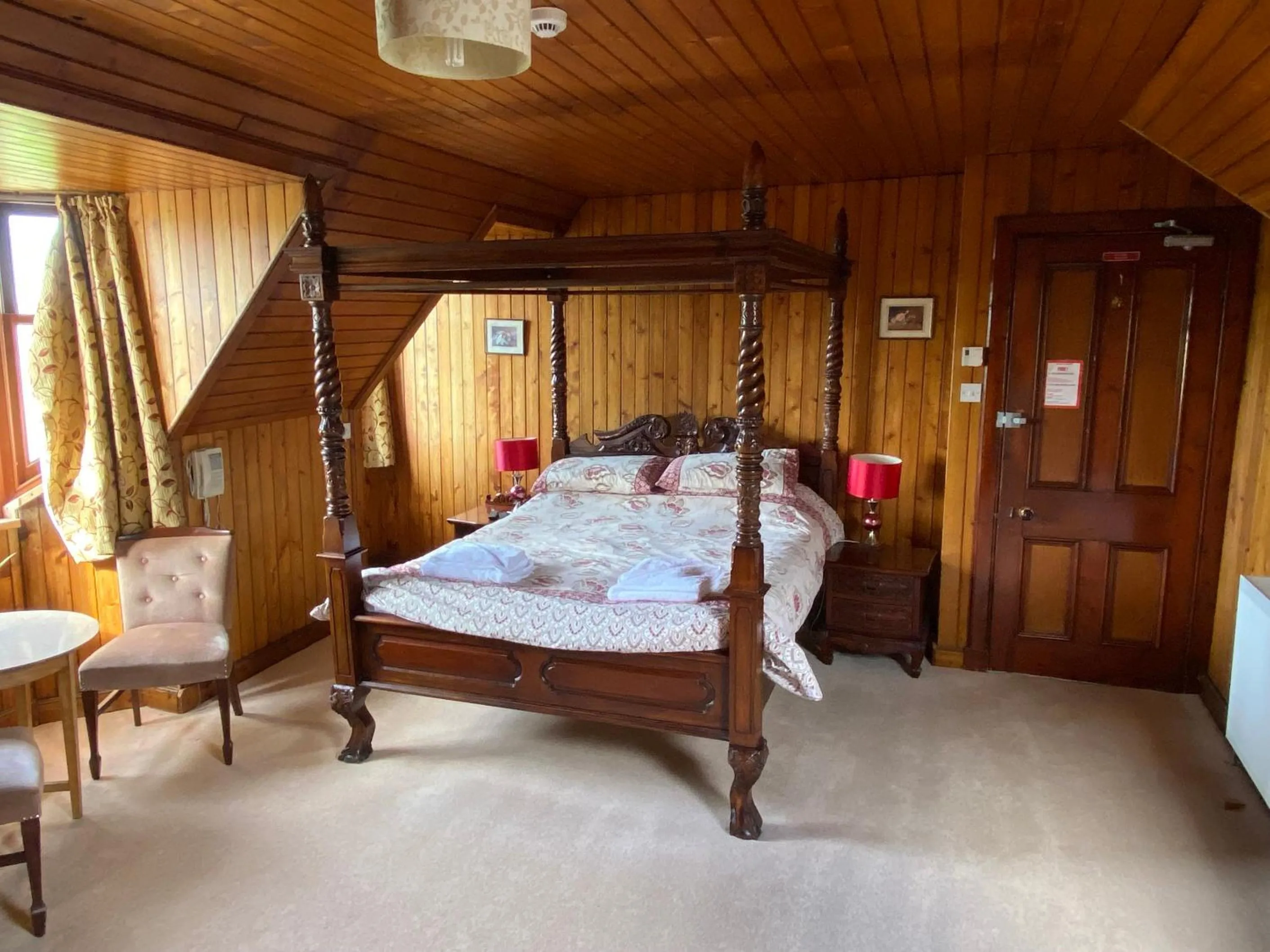 Bedroom, Bed in St Magnus Bay Hotel