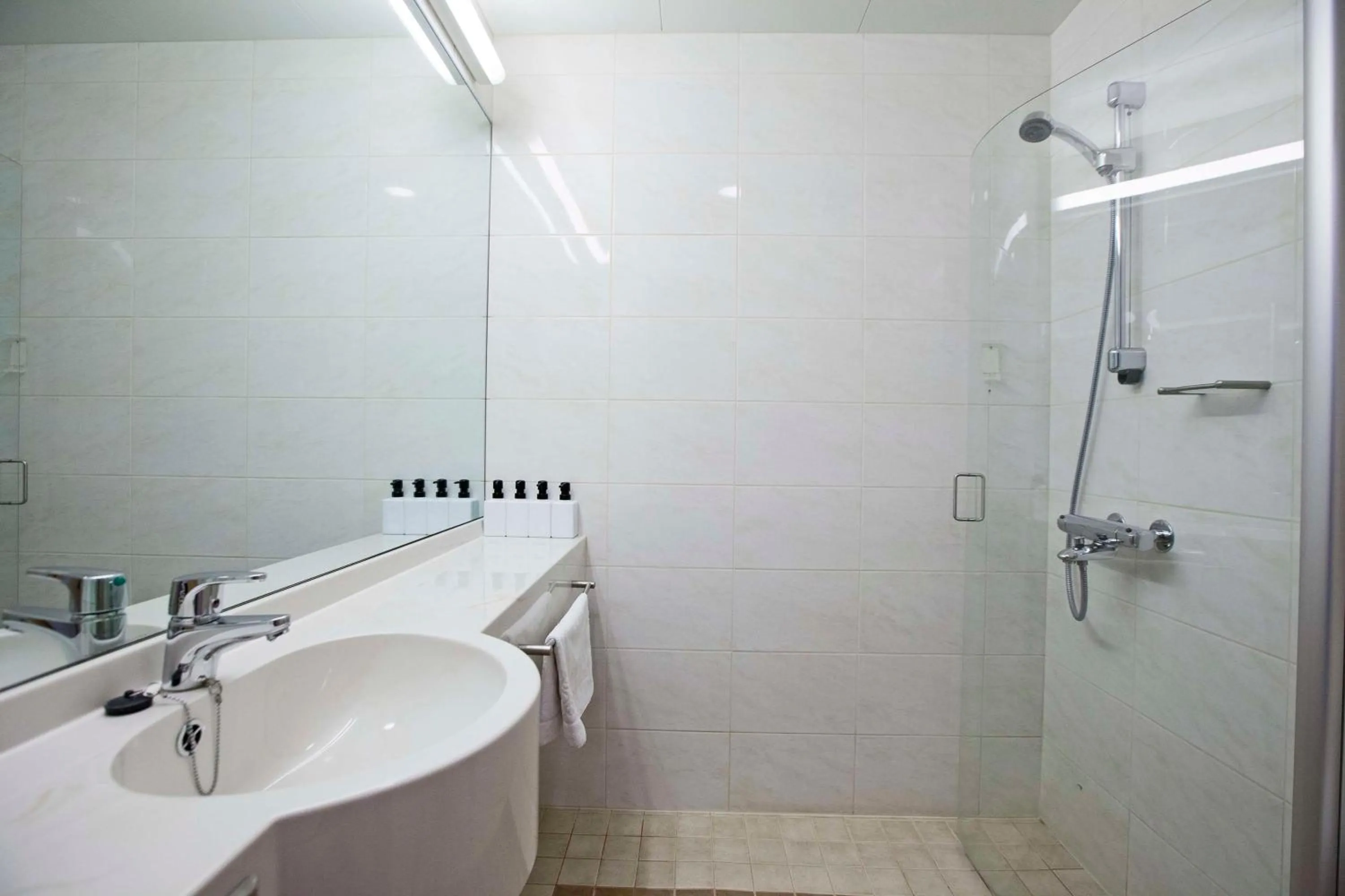 Bedroom in Scandic Oulu City