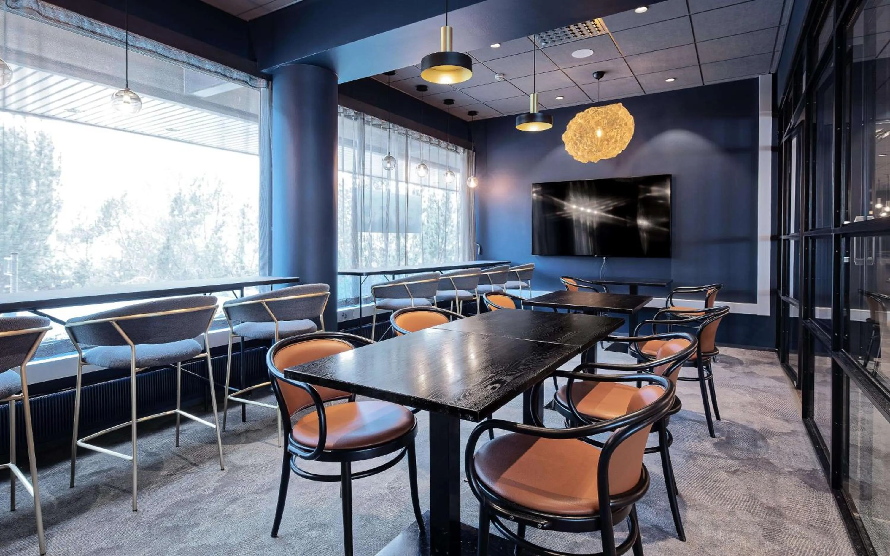 Restaurant/places to eat in Scandic Kuopio