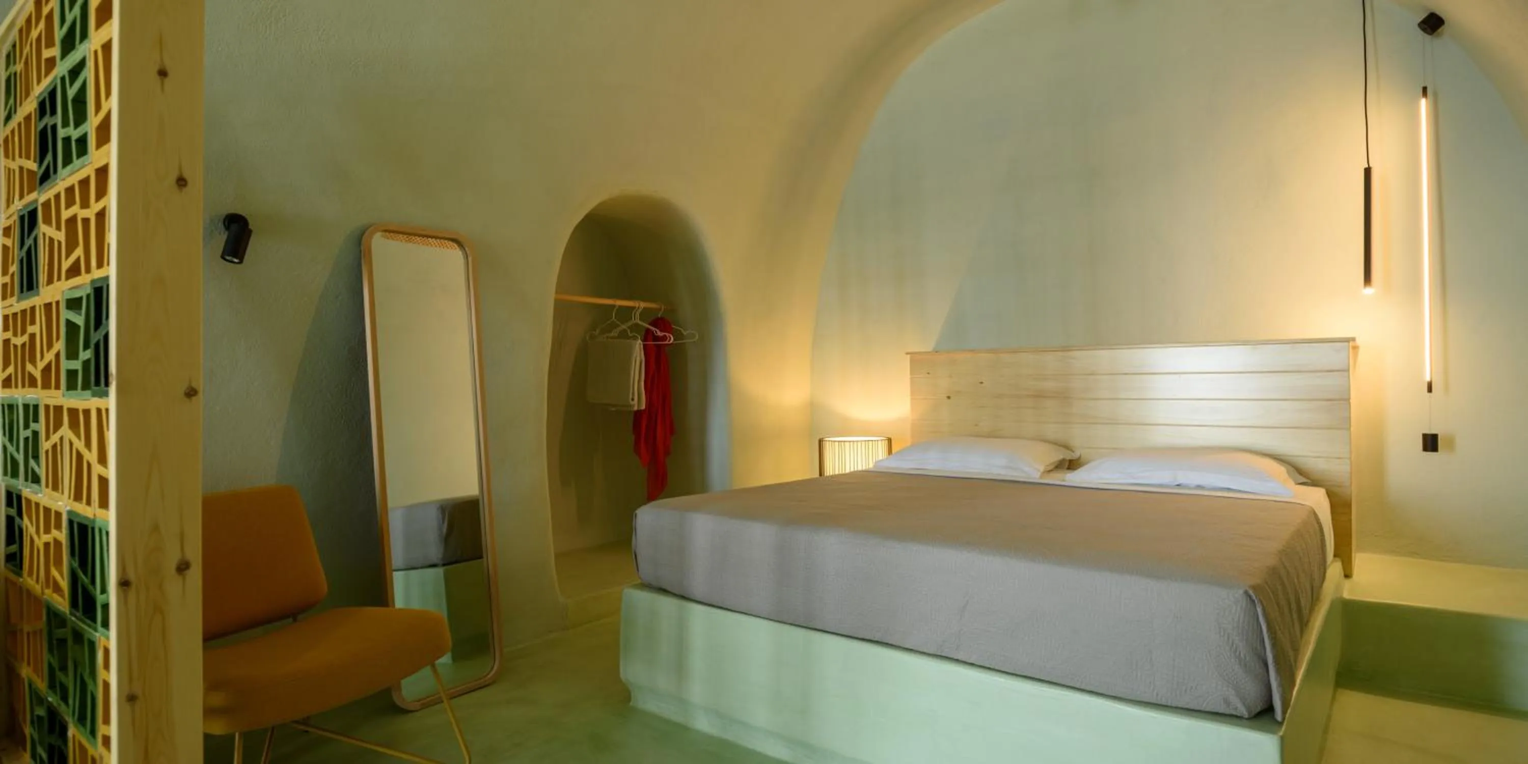 Bed in Sublime Villa & Caves
