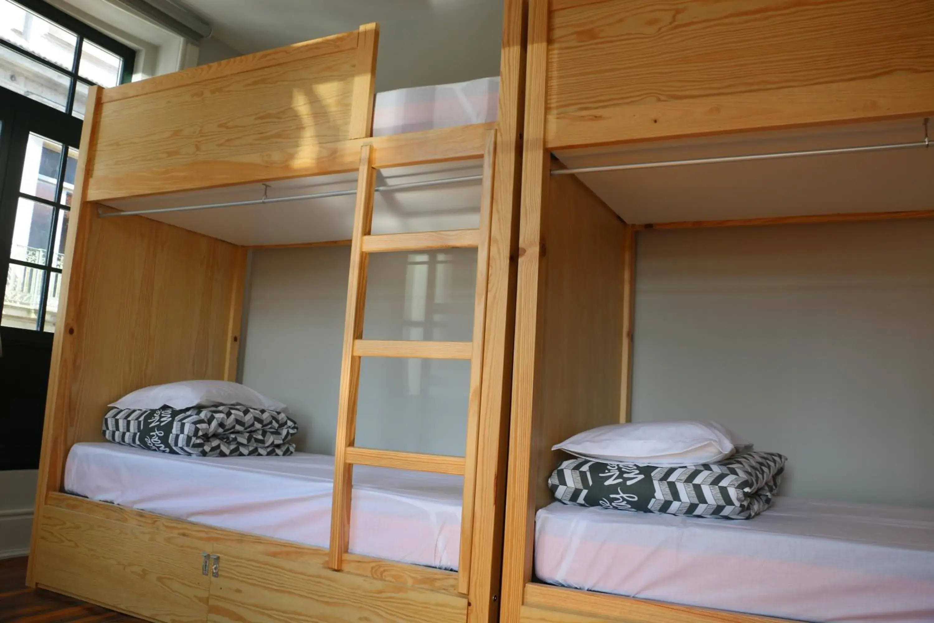 Bed in 4-Bed Dormitory Room in Nice Way Porto Hostel Bed in 4-Bed Dormitory Room in Nice Way Porto Hostel