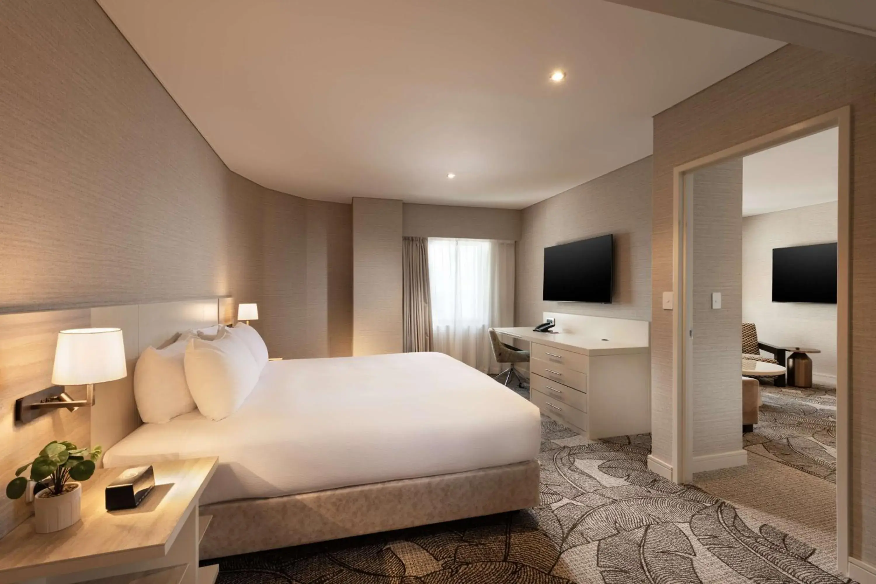 One-Bedroom King Suite in Hilton Darwin One-Bedroom King Suite in Hilton Darwin