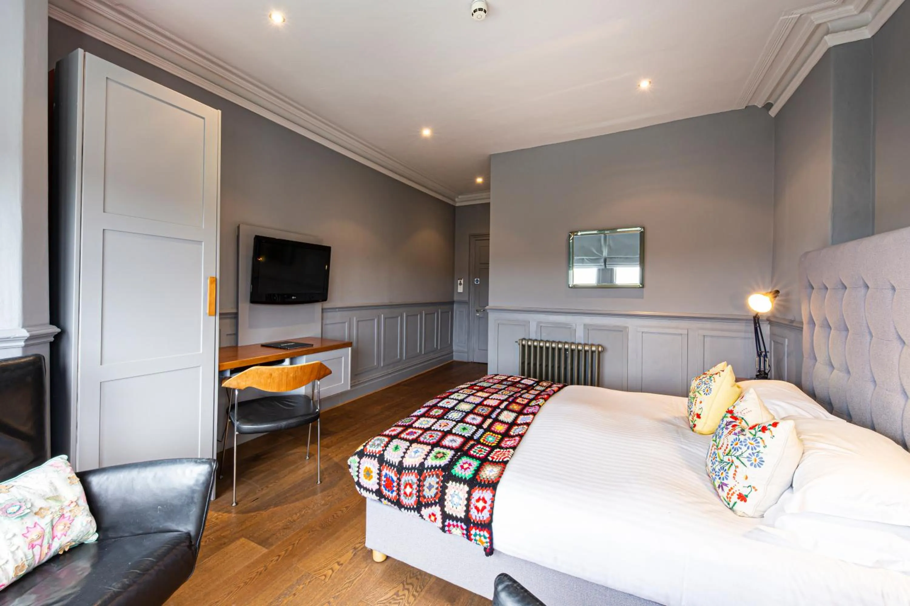 TV and multimedia, Bed in Escape Boutique B&B